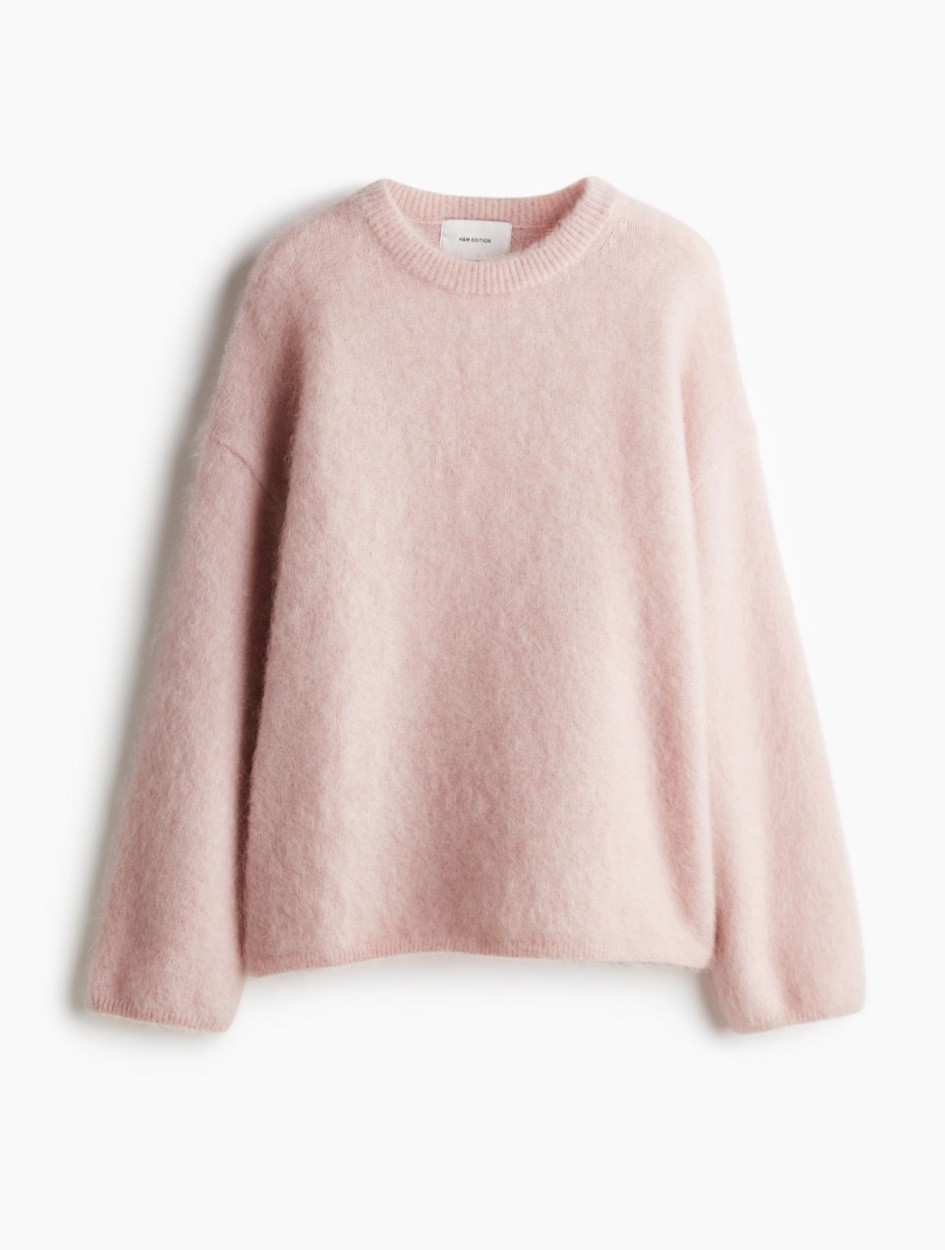 light pink mohair sweater 🌸🎀 how cute? i purchased a medium for an oversized look 💖

#LTKFallSale #LTKSaleAlert #LTKStyleTip