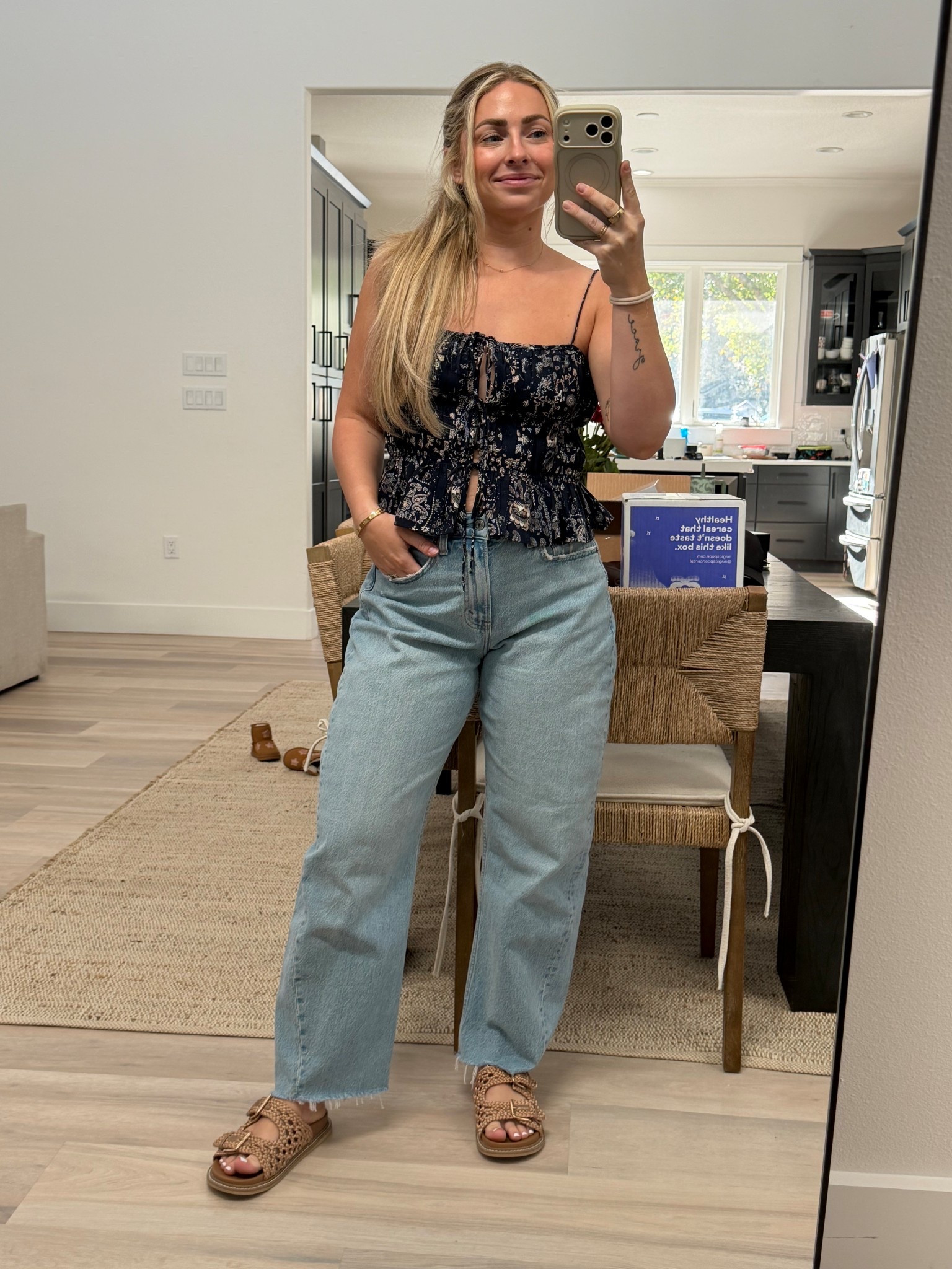 Spring fit!!! I’m obsessed with barrel jeans! 

#LTKgrwm #LTKootd