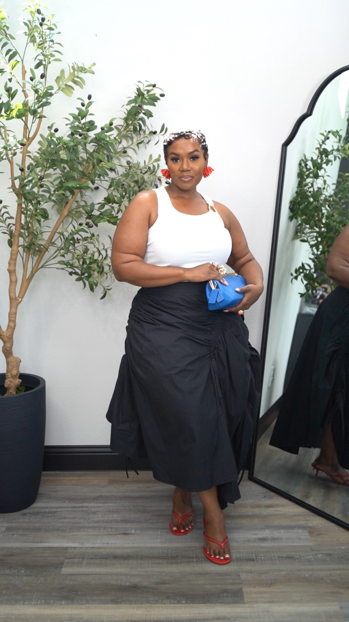 Minimal chic OOTD

#LTKPlusSize #LTKgrwm #LTKootd