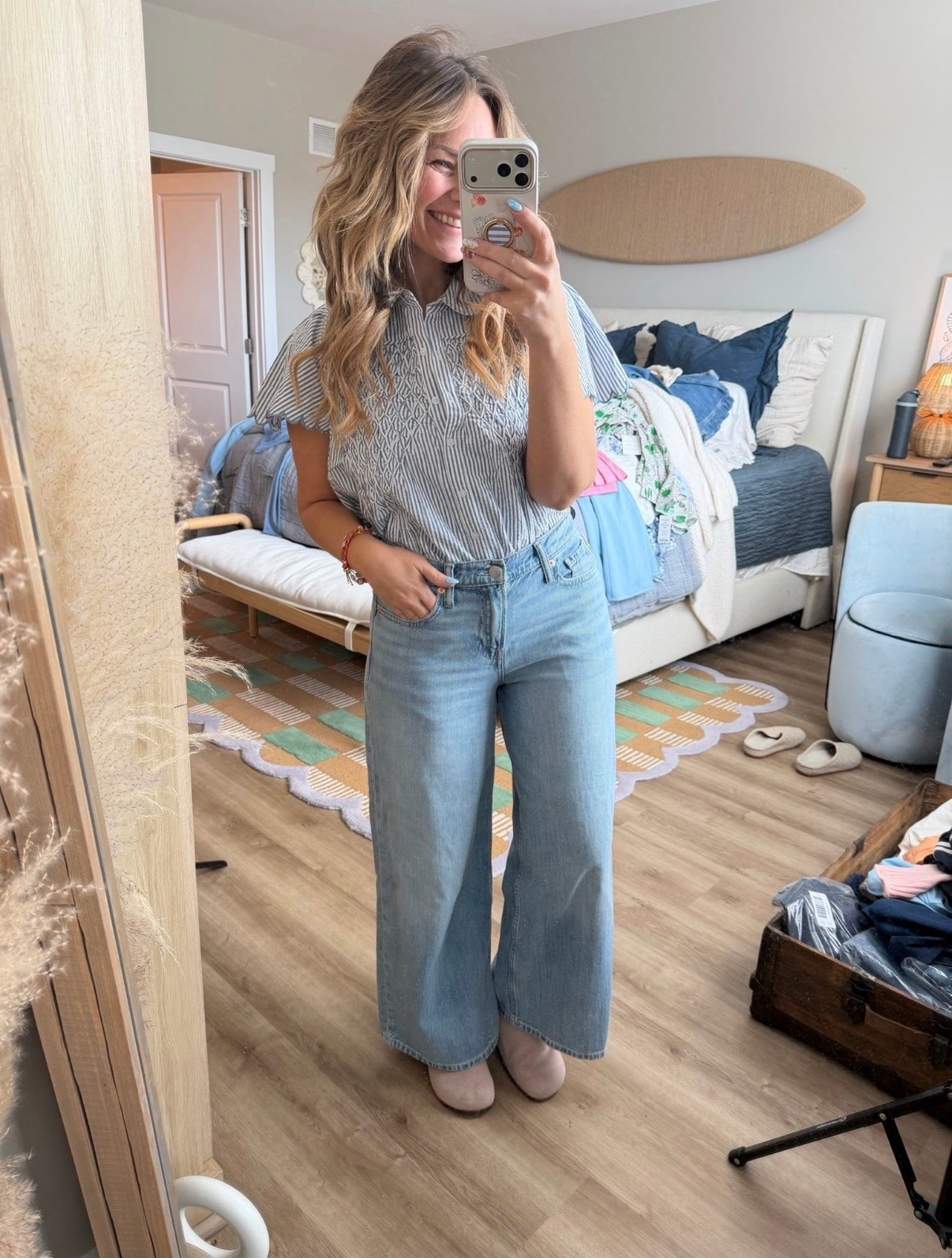 I thought the viral sweatpants jeans were overhyped…
Turns out everyone was right 😅



#LTKPetite #LTKootd #LTKSpringSale