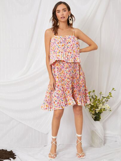 SHEIN Ditsy Floral Pleated Hem Cami Dress | SHEIN