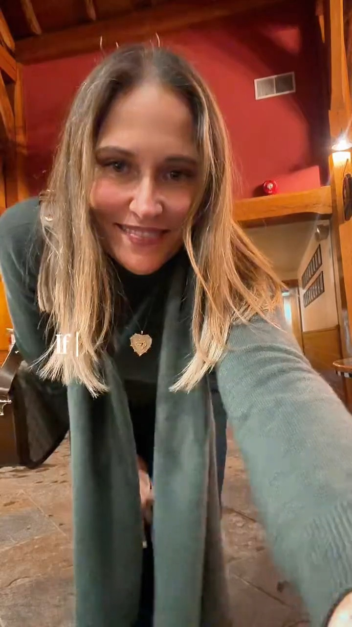 I had to share this cute too from Benaar LA that I wore out the other day! It’s a long sleeve that is perfect for layering and comes with this matching scarf! I’m als obsessed with this rich green color! 

#LTKdayinmylife #LTKOver40 #LTKMidsize