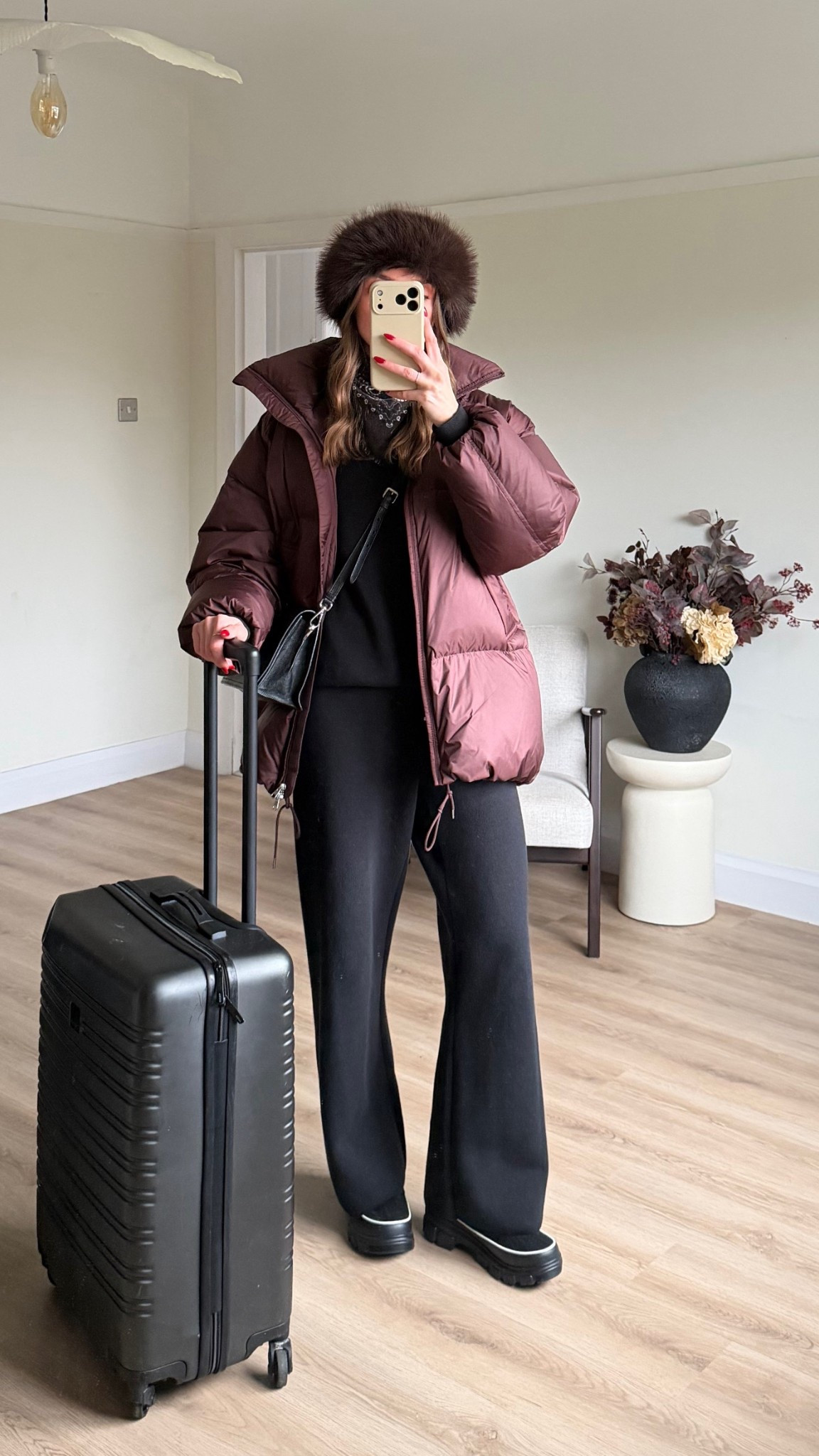 Get ready with me for the airport! I’m off on a winter city break

Wearing a small in the Uniqlo black jumper
Small in the matching knitted trousers, I’m 5ft 6
Small in the Uniqlo long sleeve white t-shirt
Kujten cashmere neck scarf
Zara brown faux fur hat
Arket down puffer coat
Prada black leather bag, bought at Bicester Village a few years ago so I can’t link
Sorel Torino snow boots



Airport outfit, loungewear, winter city break 

#LTKtravel #LTKuk #LTKwinter