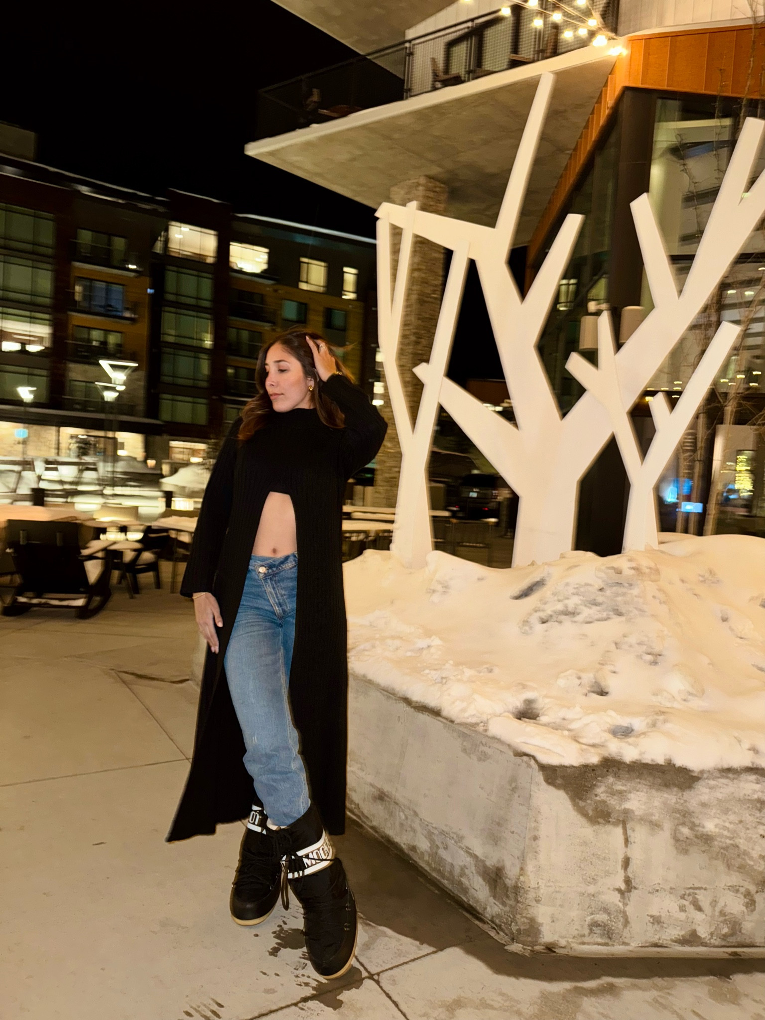 Dressing for cold weather but make it sexy >>. 🖤❄️🎿 

#LTKstyletip #LTKshoecrush #LTKSpringSale