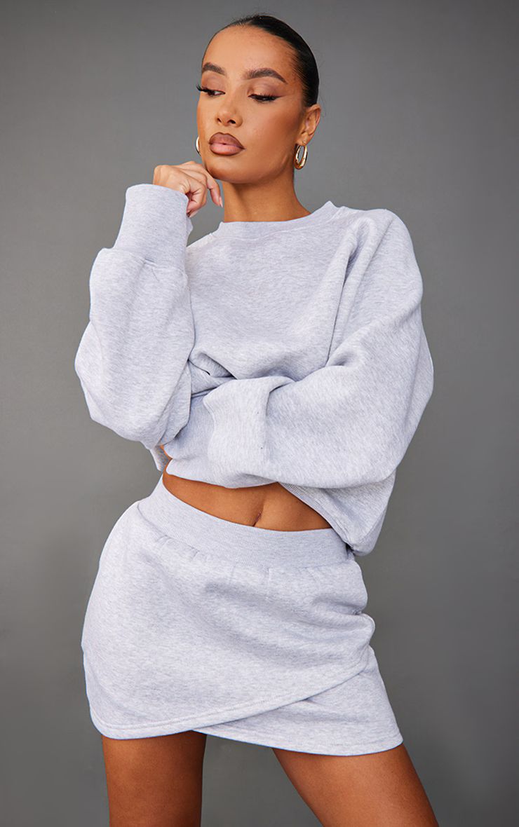 Ash Grey Oversized Boxy Sweatshirt | PrettyLittleThing US