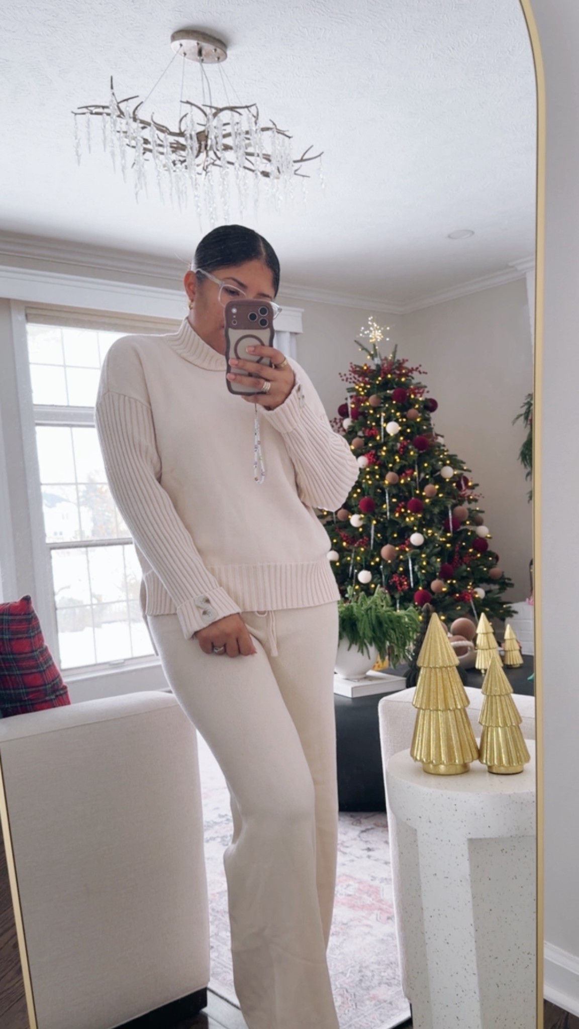 Cozy up in my new lounge set! Perfect for lounging around the house. Shop the look in my store! #fallfashion #loungewear 

#LTKHome #LTKootd #LTKdayinmylife