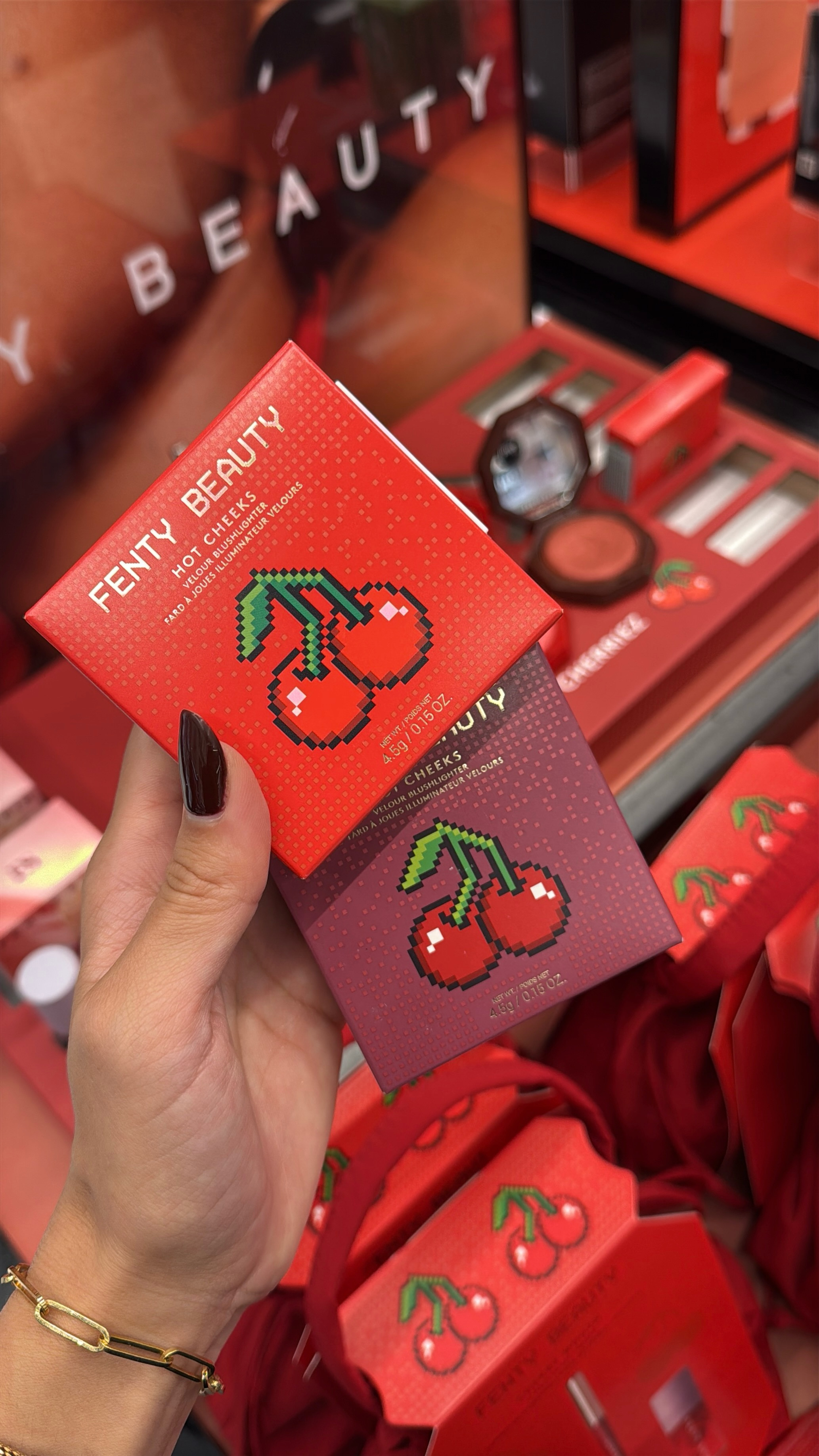 Dia dos namorados chegando e a queen vai amar receber a nova coleção da Riri

Nos sites vivem esgotados, ative a função “avisar quando chegar” ou ir até uma  loja física