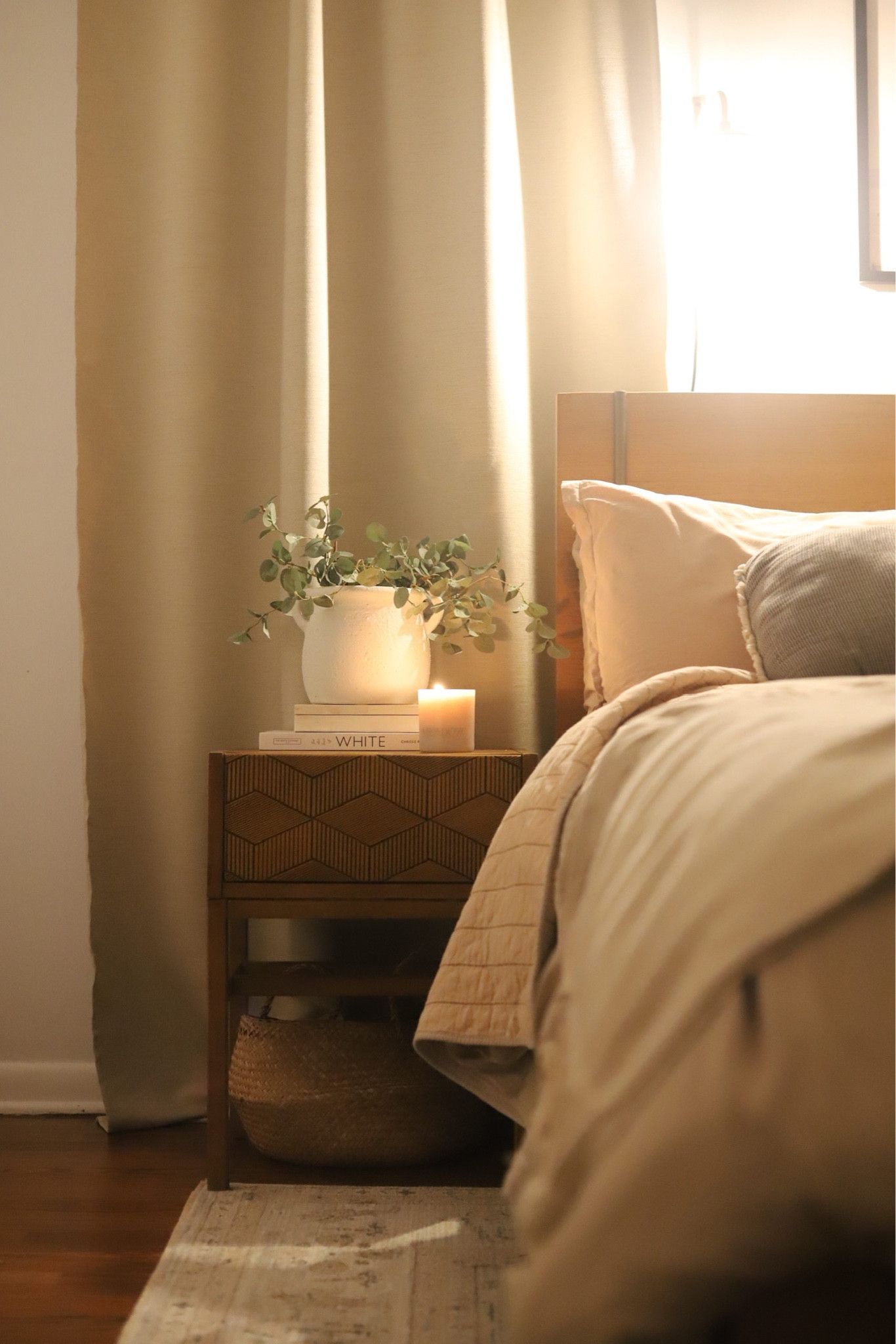Cozy bedroom decor

#LTKSeasonal #LTKhome #LTKFind