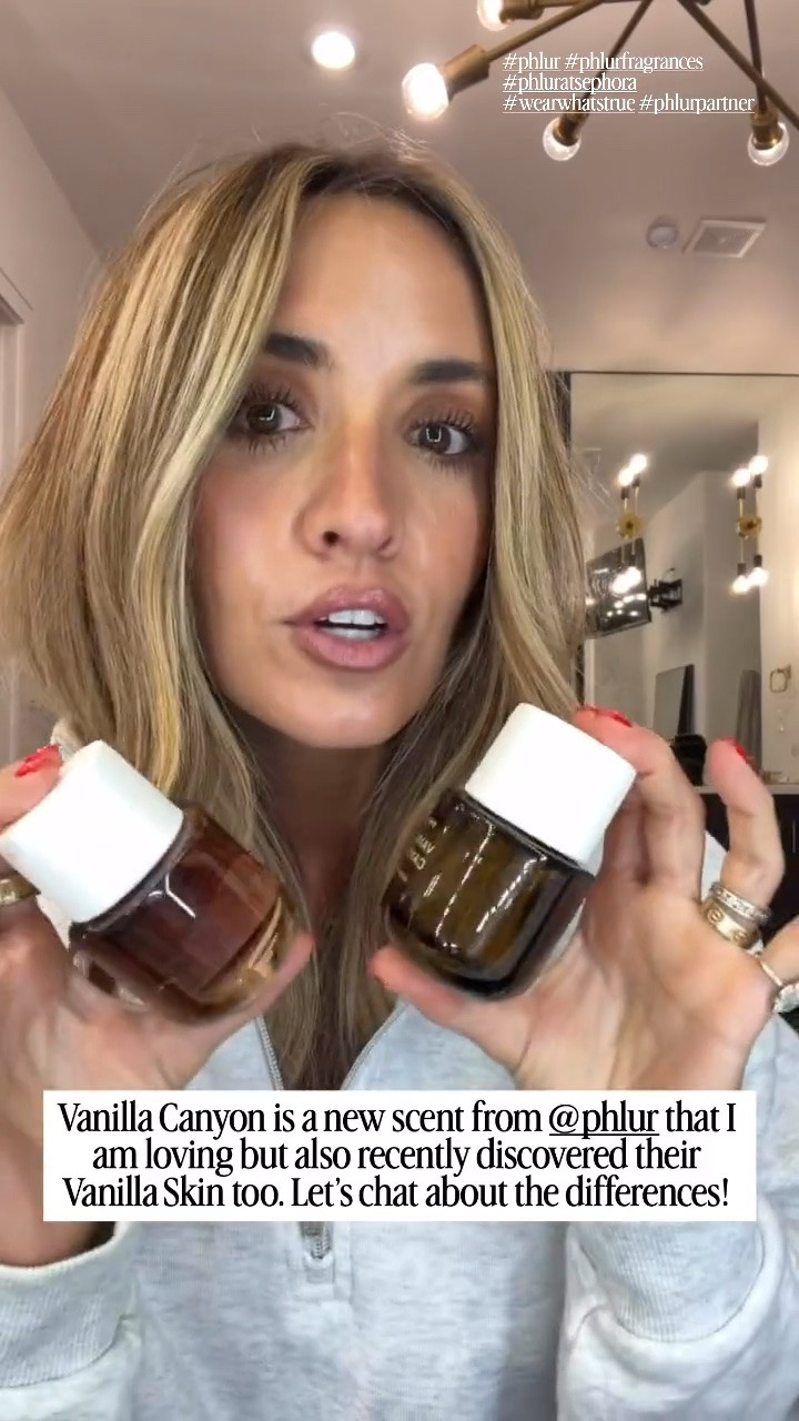 I’m officially obsessed with these two new Phlur scents! They’re both amazing on their own, but layered together? SO good. @phlur @sephora #phlur #phlurfragrance #phluratsephora #wearwhatstrue #phlurpartner