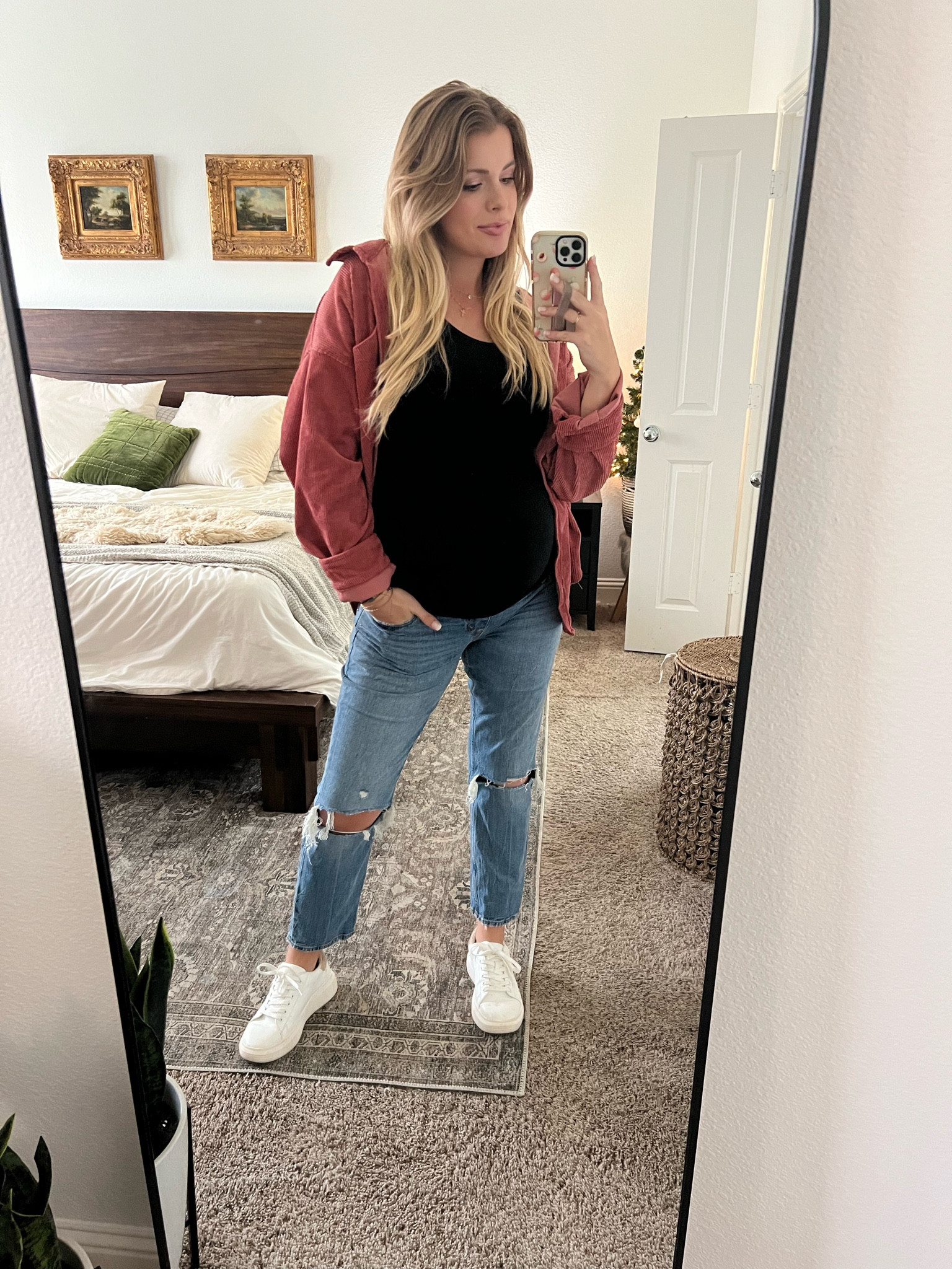 Loving these Abercrombie maternity jeans 

#LTKbump #LTKfit #LTKxAF