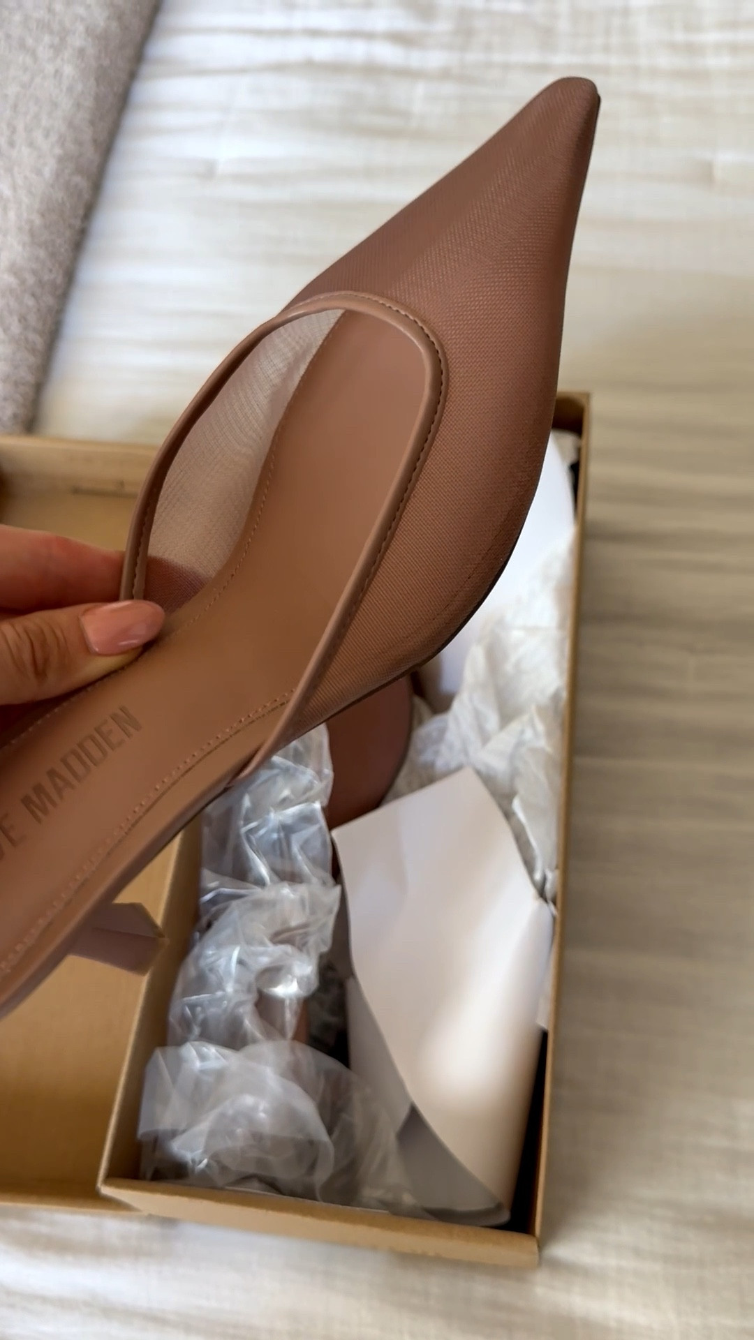 My favorite heels so far this fall! These mesh mule kitten heels are so stunning and I get complimented everywhere I go! 🤎

Plus, they go with absolutely everything because the mesh is a nice nude color! 🤎

*Wearing size 8

#LTKFindsUnder100 #LTKStyleTip #LTKShoeCrush