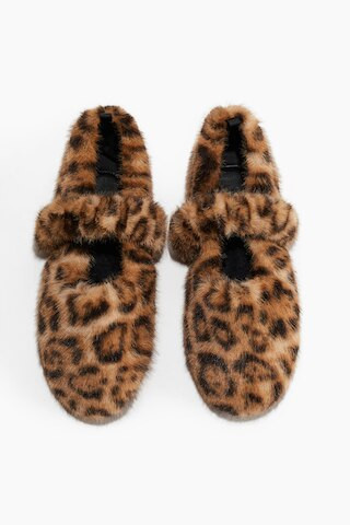 H & M - Fluffy Slippers - Beige/Leopard Print | H&M (US + CA)