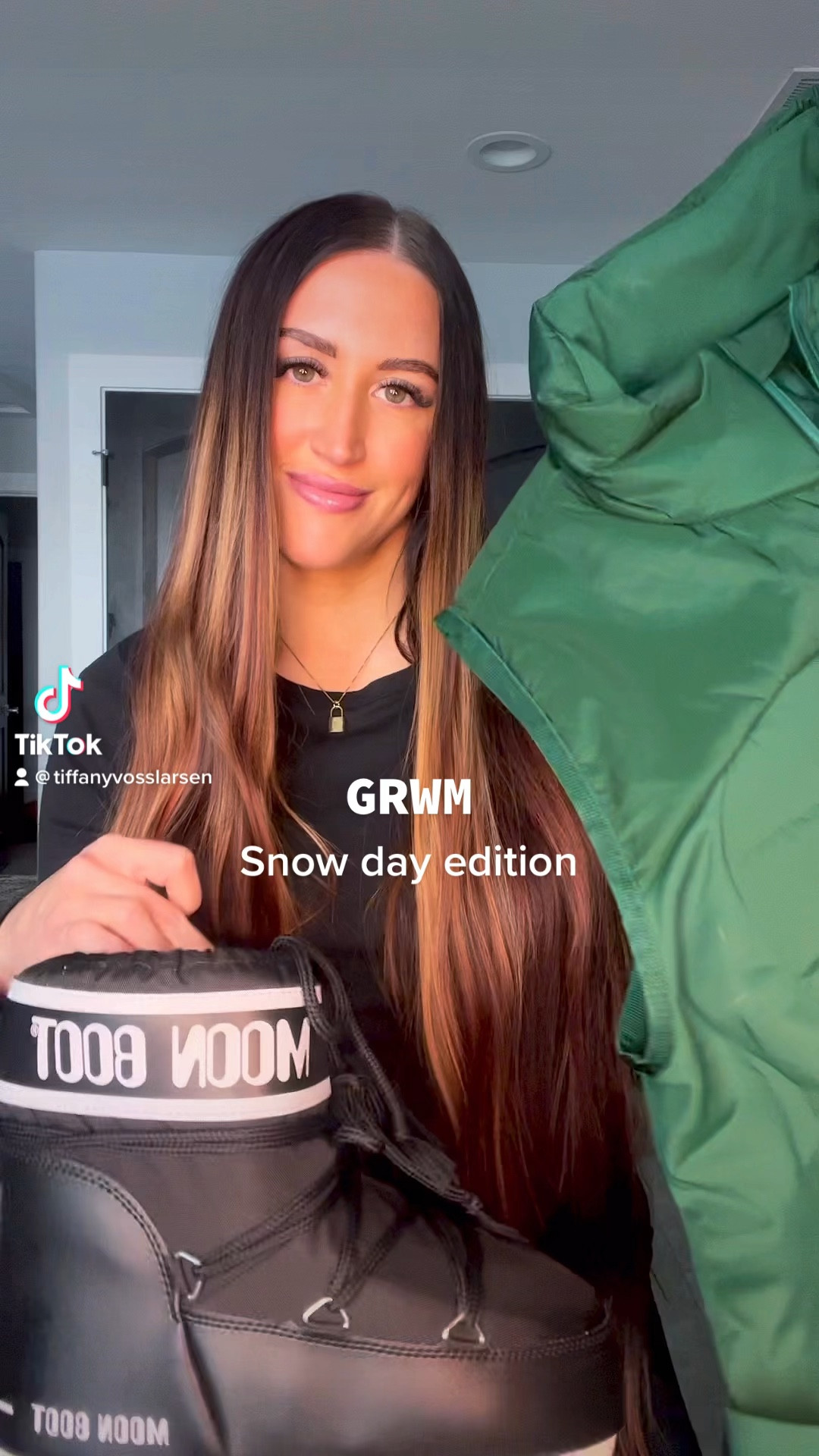 Snow day outfit

Black mini moon boots
Black moon boots
Down for it all vest
Everglade green lululemon
Lululemon Everglade green down for it all vest
Lululemon vest
Puffer vest
Winter vest
Green vest
Wunder under Luxtreme
Lululemon we made too much
Winter outfit
Winter ootd
Snow outfit inspo
Marc Jacobs tote bag
Marc jacobs the tote bag
Marc Jacob teddy tote bag
Sherpa bag
Marc Jacobs handbag
Teddy bag
Sherpa handbag
Errands outfit
Casual outfit

#LTKfit #LTKSeasonal #LTKstyletip