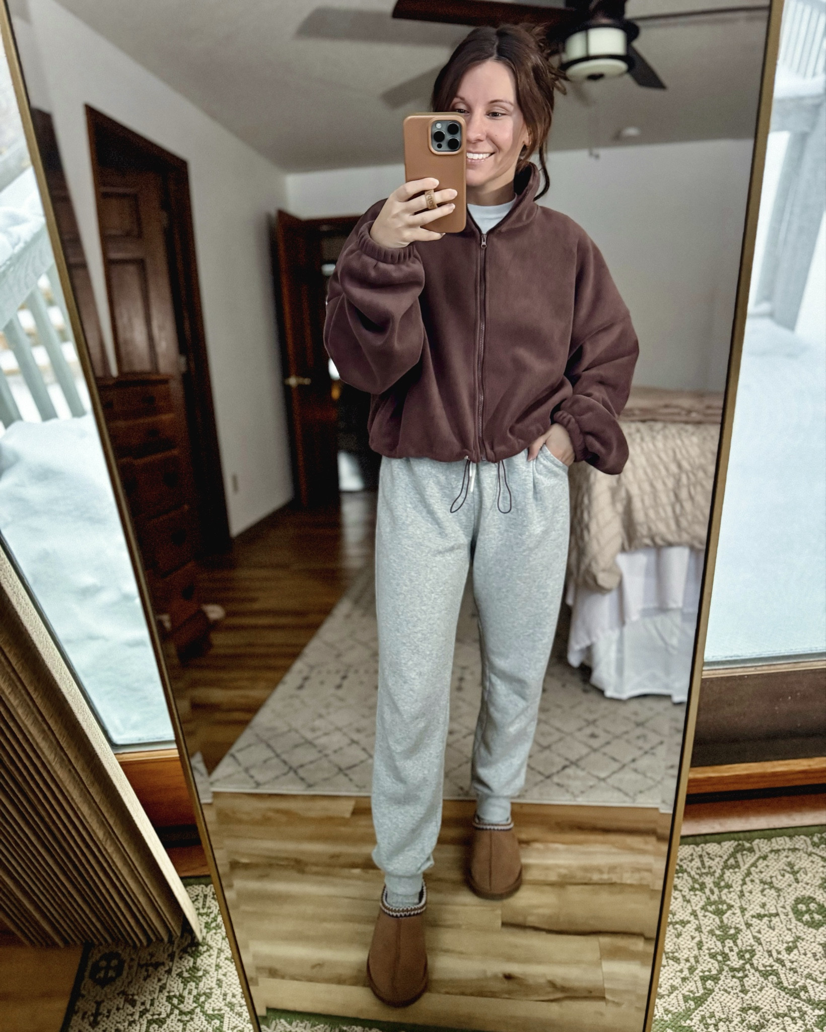 Small in my tee, small in my fleece sweatshirt and my sweatpants are older so I linked similar ones. My ugg Tasmans are true to size 

#LTKOver40 #LTKootd #LTKPetite