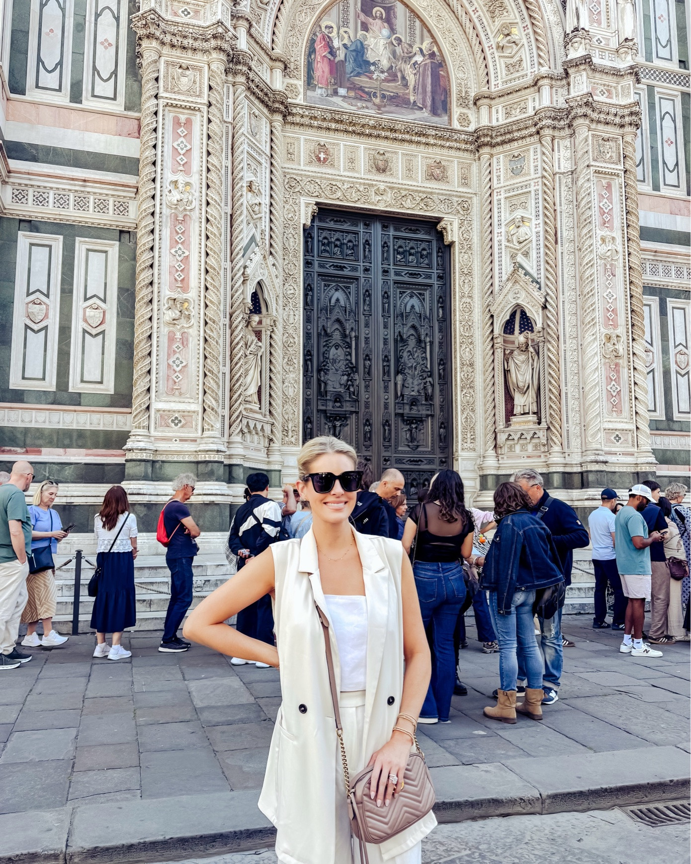 Landed in Florence and immediately did a mini wardrobe reset before hitting the streets 🇮🇹✨ Walked around, grabbed a panini from a world-famous spot, saw some incredible sights, wandered through a museum, and now we’re finally back in the room about to order room service and crash before taking on Florence all over again tomorrow.

Linking everything I wore today because this outfit was PERFECT for European street style — comfortable, warm but still light, and honestly had people thinking I was a local 🤍

#LTKootd #LTKdayinmylife #LTKTravel