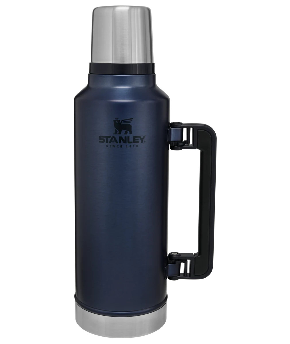 Classic Legendary Bottle | 2 QT | Stanley PMI US
