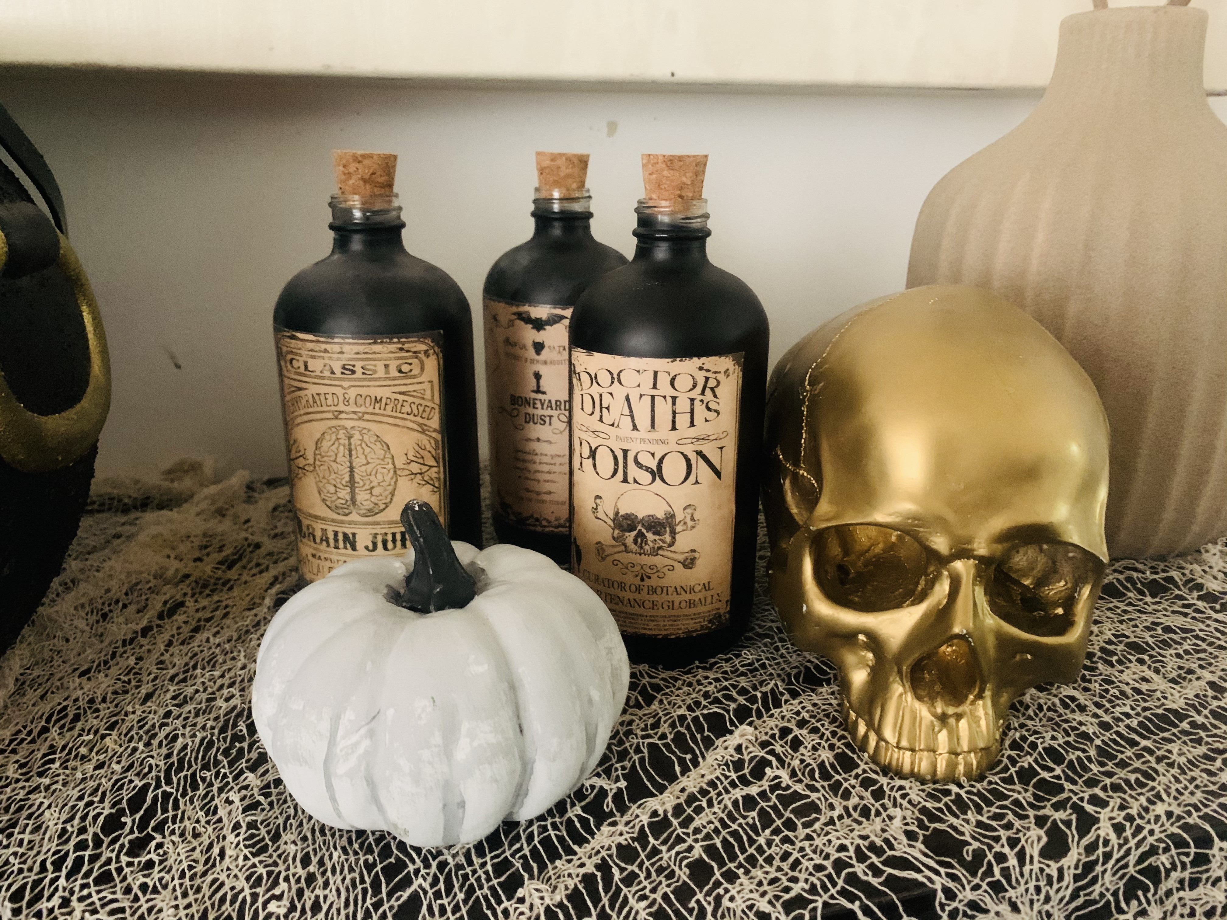 Cornucopia Brands Black 16-Ounce Glass Apothecary Bottles (3-Pack); Boston Round Bottles w/ Designer | Amazon (US)