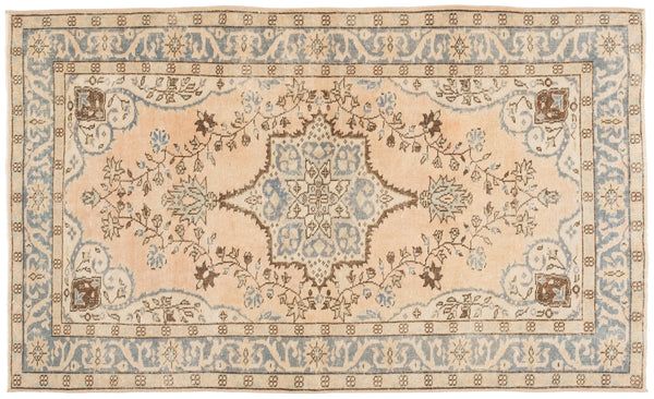 Ankie
            
              Vintage Distressed Rug | Revival Rugs 