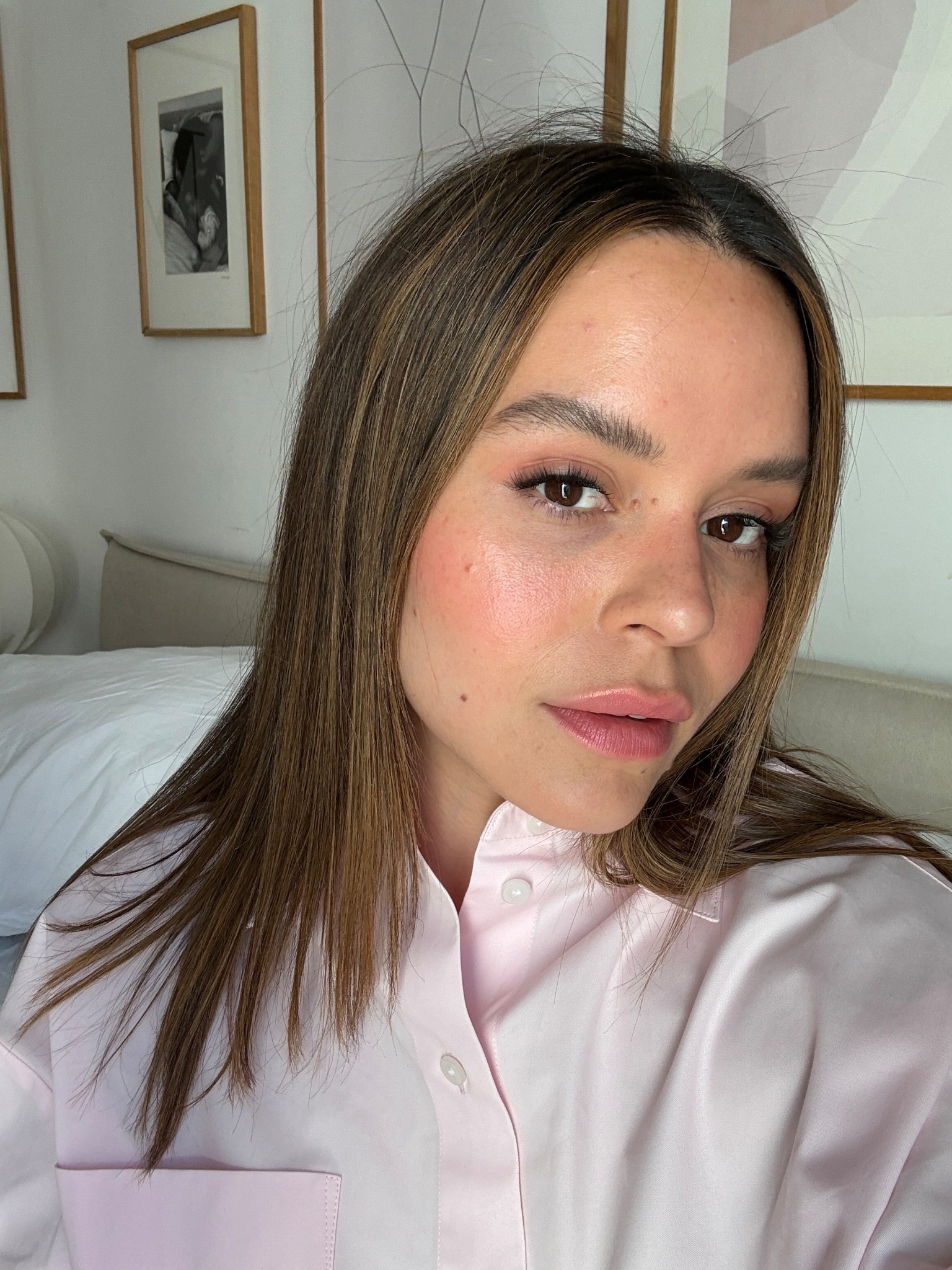 Mi daily makeup para Spring 🌼 Tono peach. El otro que me compré es Bow. Ambos son 😭🤌🏼

#LTKbeauty #LTKeurope #LTKspring