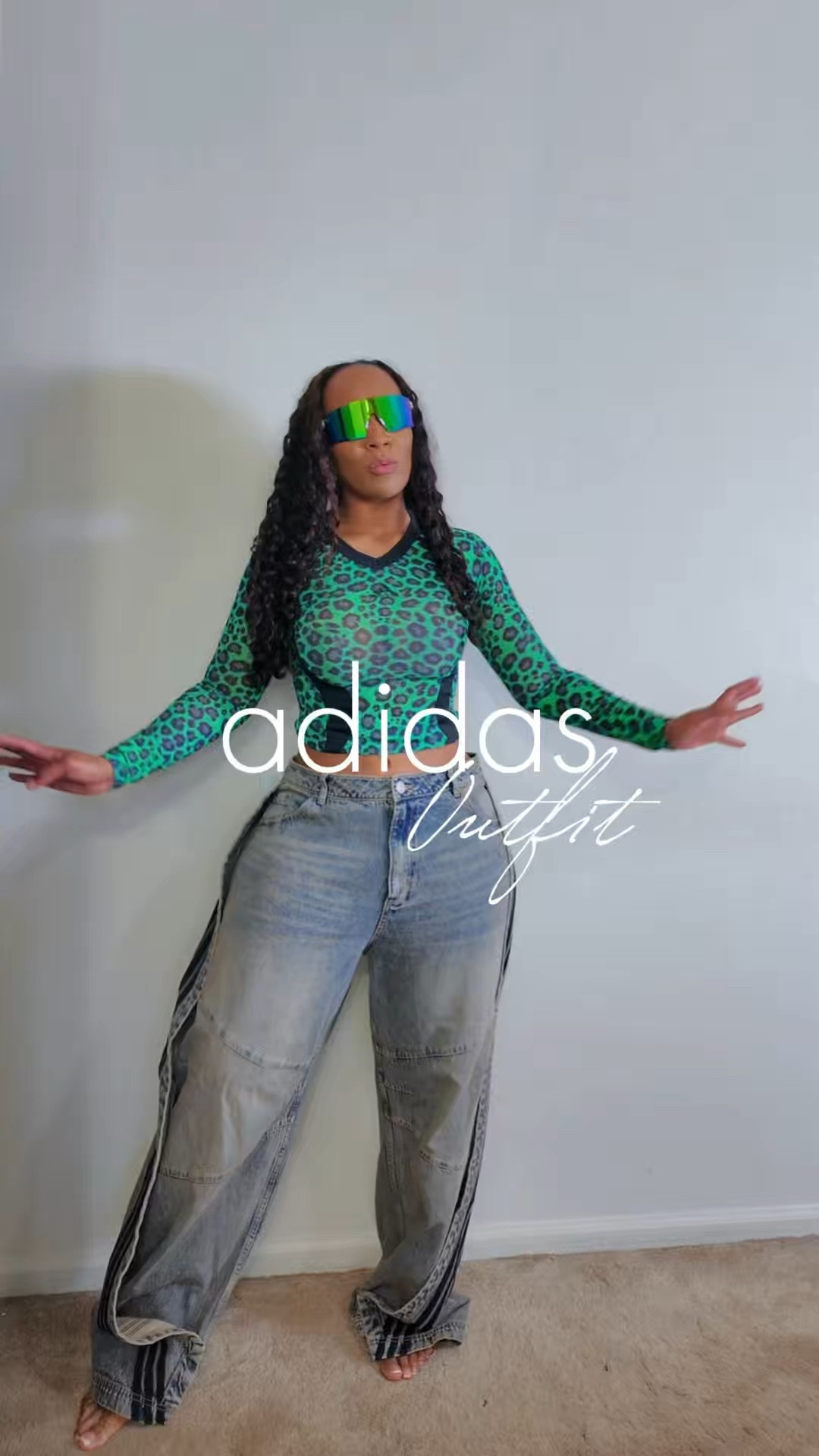 @adidas Baggier version of the ones we sold out

I'm 5’7 180lbs size 34/32