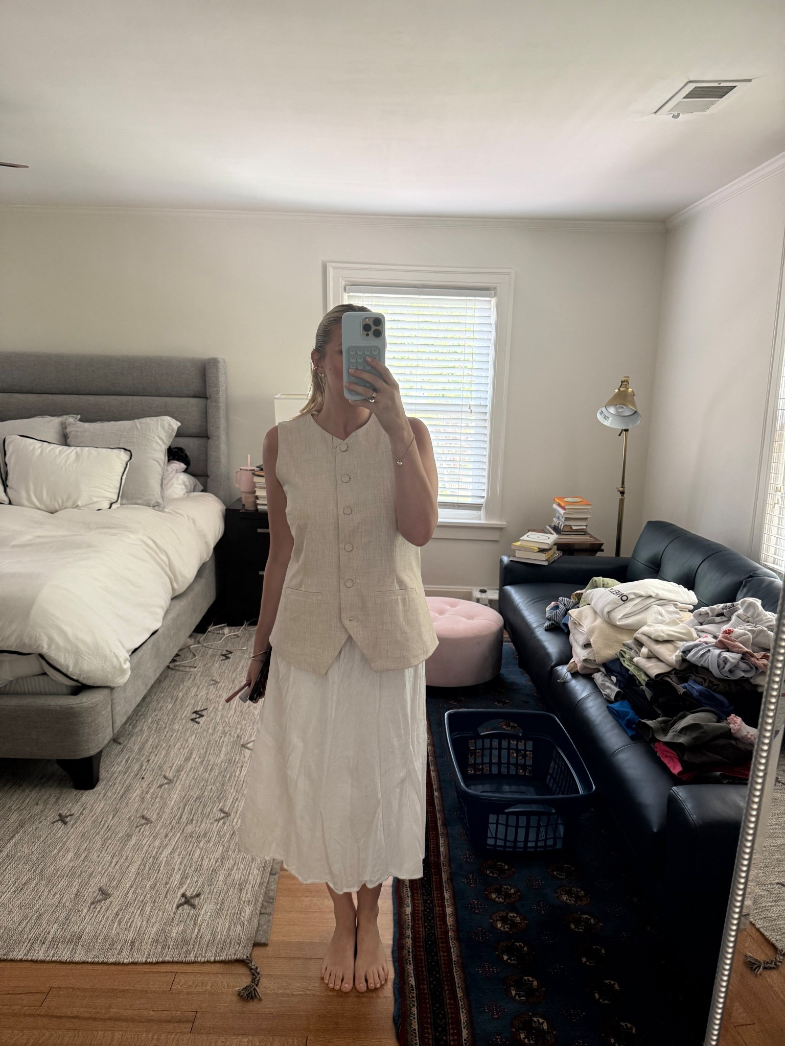 Free feet pic

#LTKFindsUnder100 #LTKWorkwear #LTKStyleTip