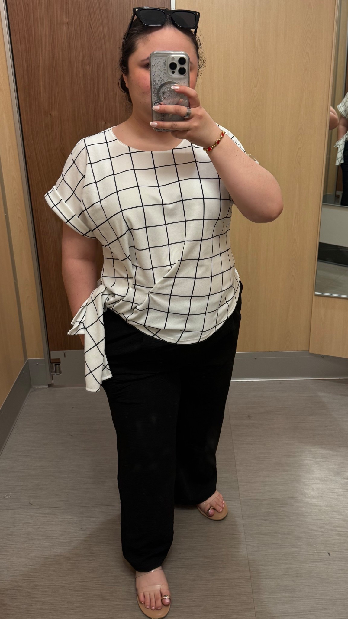 Love this look for church or work!

Business casual  work outfit  black slacks  white blouse  sunglasses  sandals  workwear  

#LTKWorkwear #LTKMidsize #LTKPetite