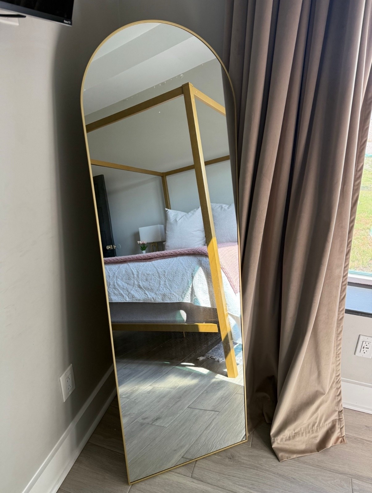 65"x22" Full Length Mirror, Wall Mirrors Hanging or Leaning Arched-Top Full Body Mirror with Stand for Bedroom, Dressing Room

ZINUS Patricia Gold Metal Canopy Platform Bed Frame, Mattress Foundation with Steel Slat Support, No Box Spring Needed, Easy Assembly, Queen

#floormirror #mirror #goldmirror #bedroommirror #fashionmirror #goldbedframe #bedframe #goldbed #canopybed #metalbed#LTKFamily 

#LTKGiftGuide #LTKSaleAlert #LTKHome