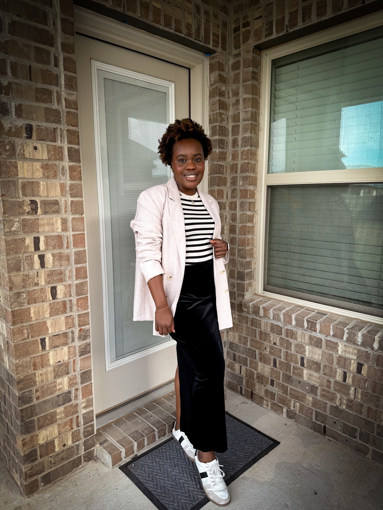 Casual work outfit 

#LTKStyleTip #LTKWorkwear #LTKMidsize