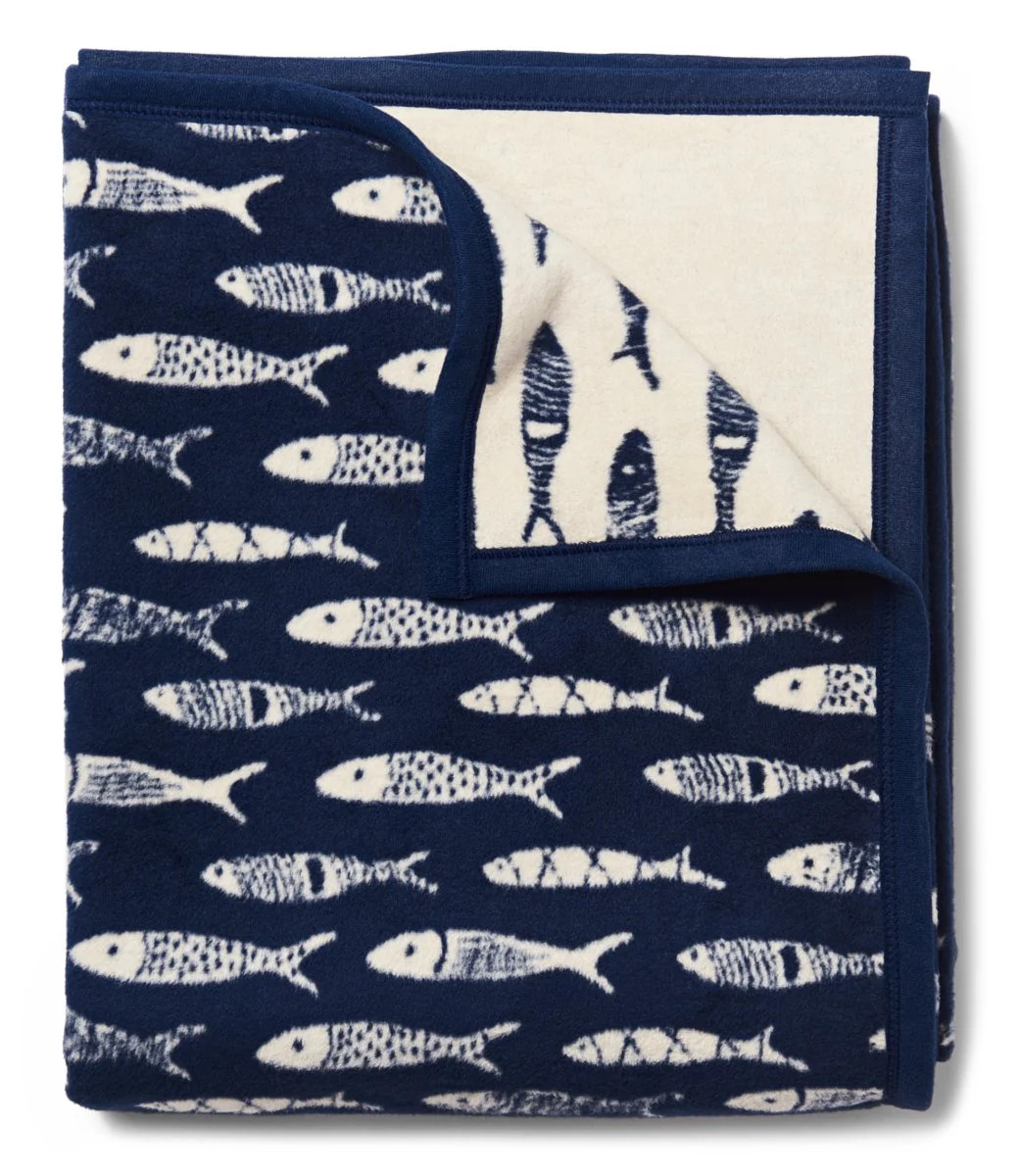 Herring Run Navy Blanket | ChappyWrap