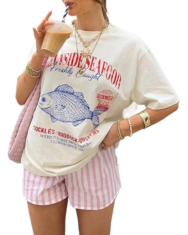 Cute Strawberry Beach Shirts Oversized Graphic Tees Women Short Sleeve Y2k Summer Tops 2000s Aest... | Amazon (US)
