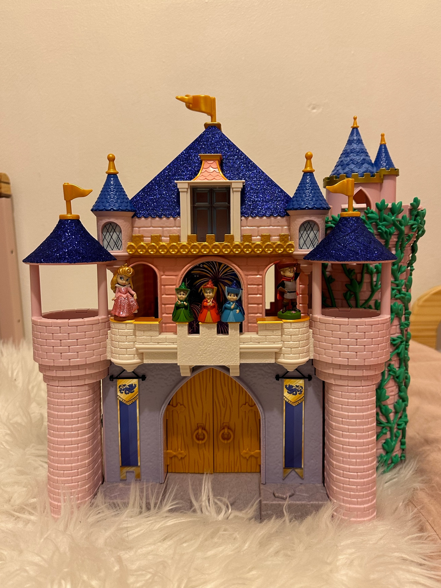 Sleeping Beauty Castle Dollhouse 🏰

#LTKBaby #LTKGiftGuide #LTKKids
