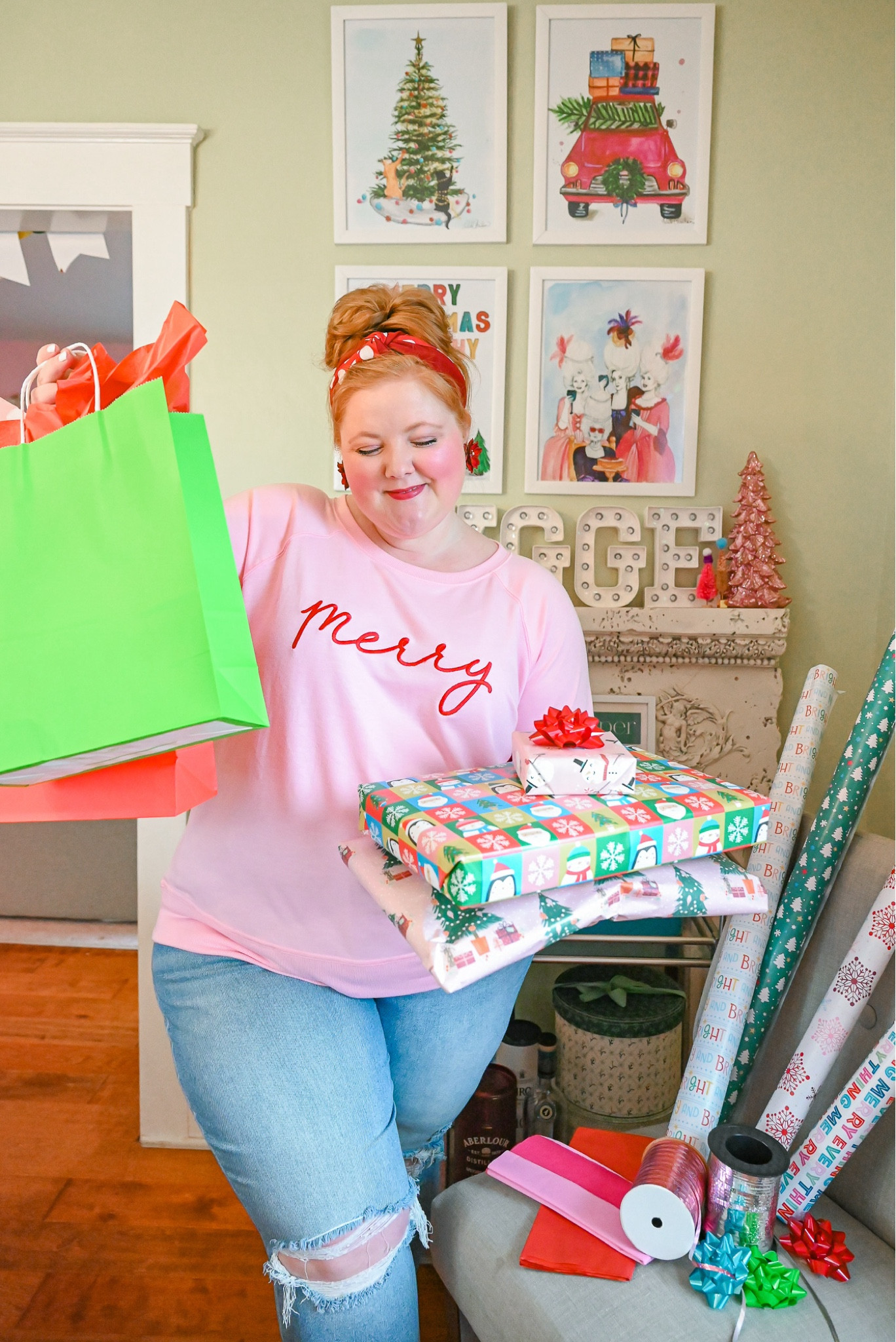 Holiday Crewneck Sweaters ❤️🎀

#LTKFindsUnder50 #LTKHoliday #LTKGiftGuide