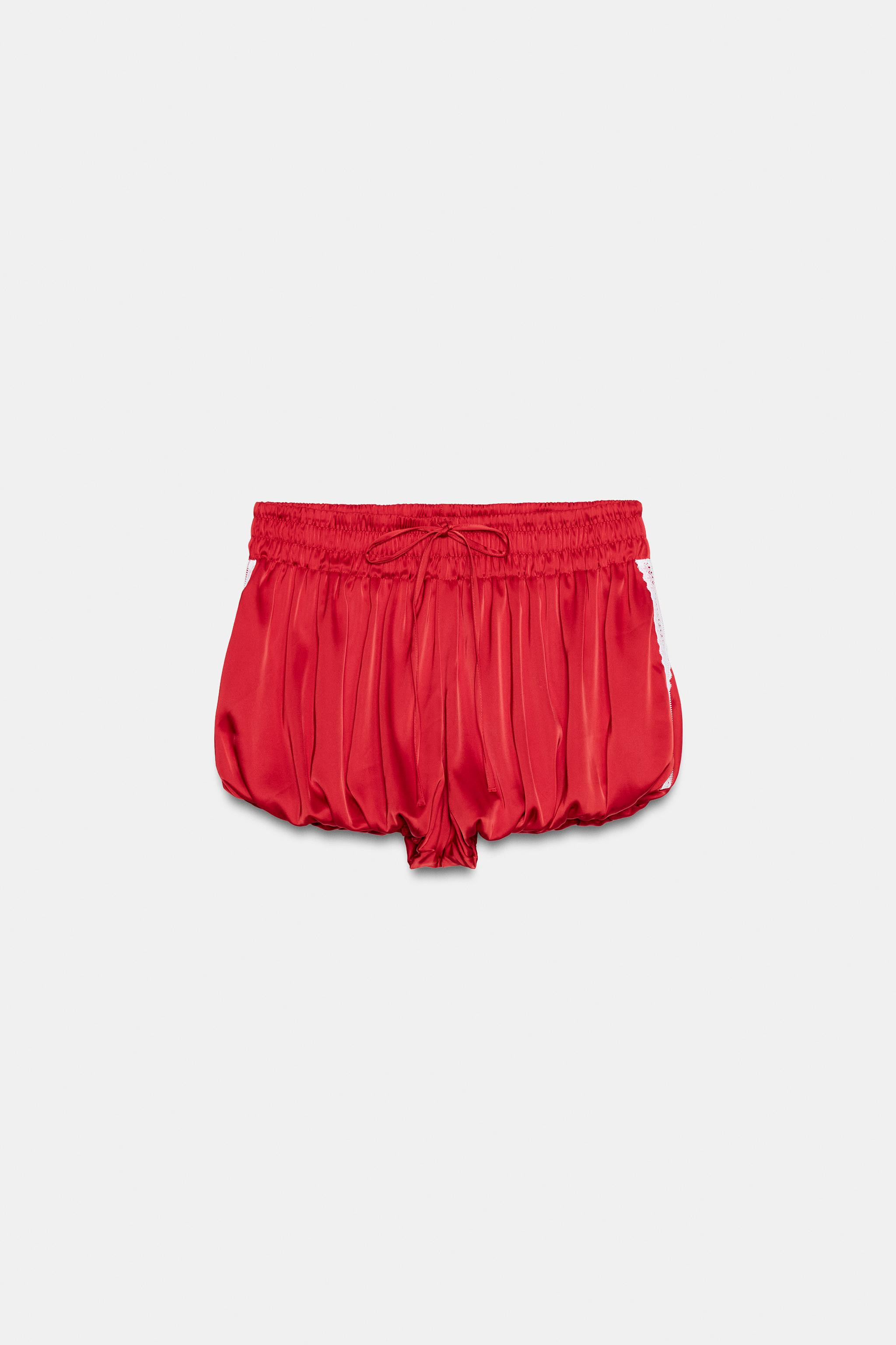 SATIN EFFECT LACE BALLOON SHORTS | Zara US