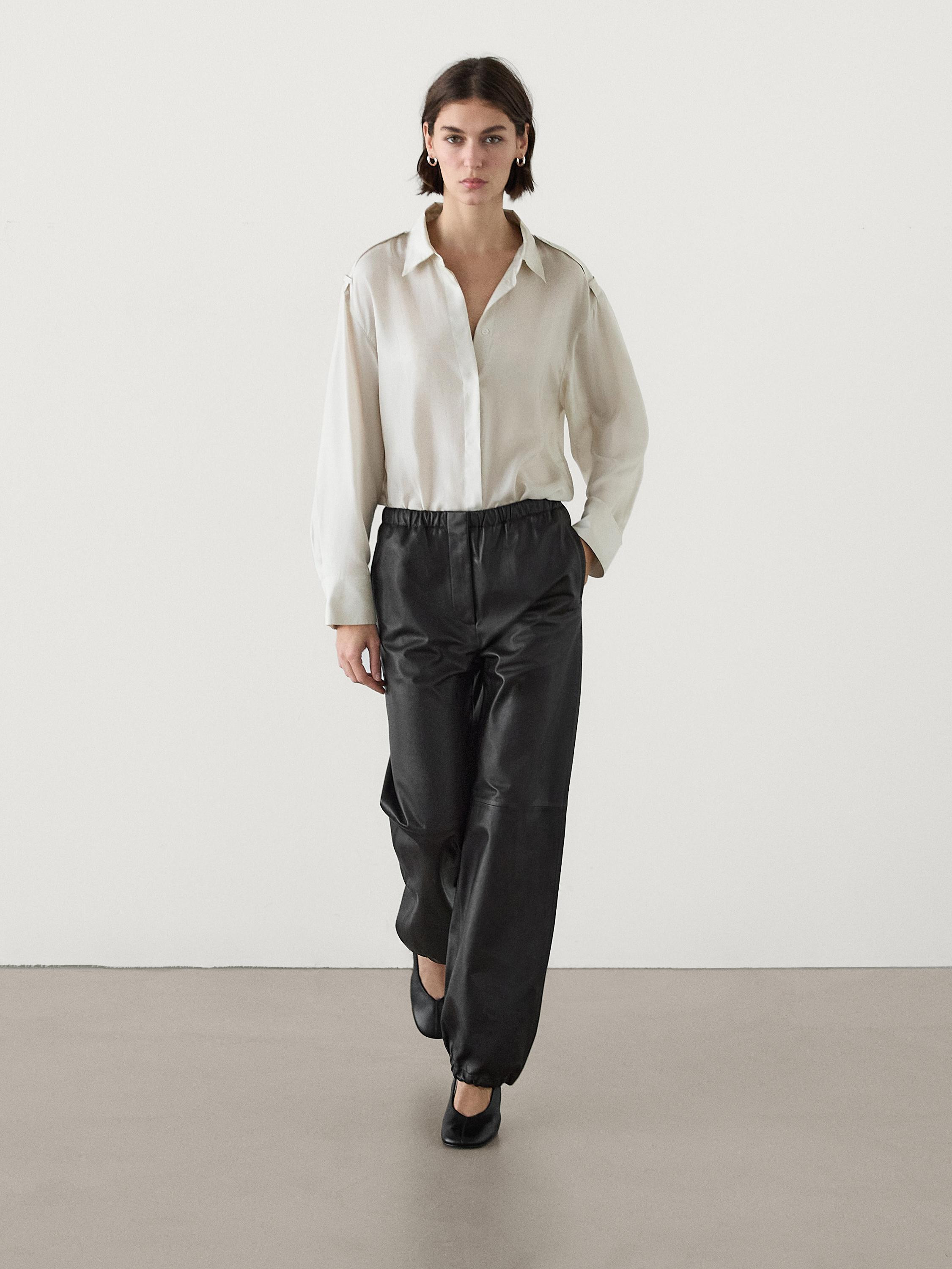 Flowing silk shirt with shoulder detail | Massimo Dutti US