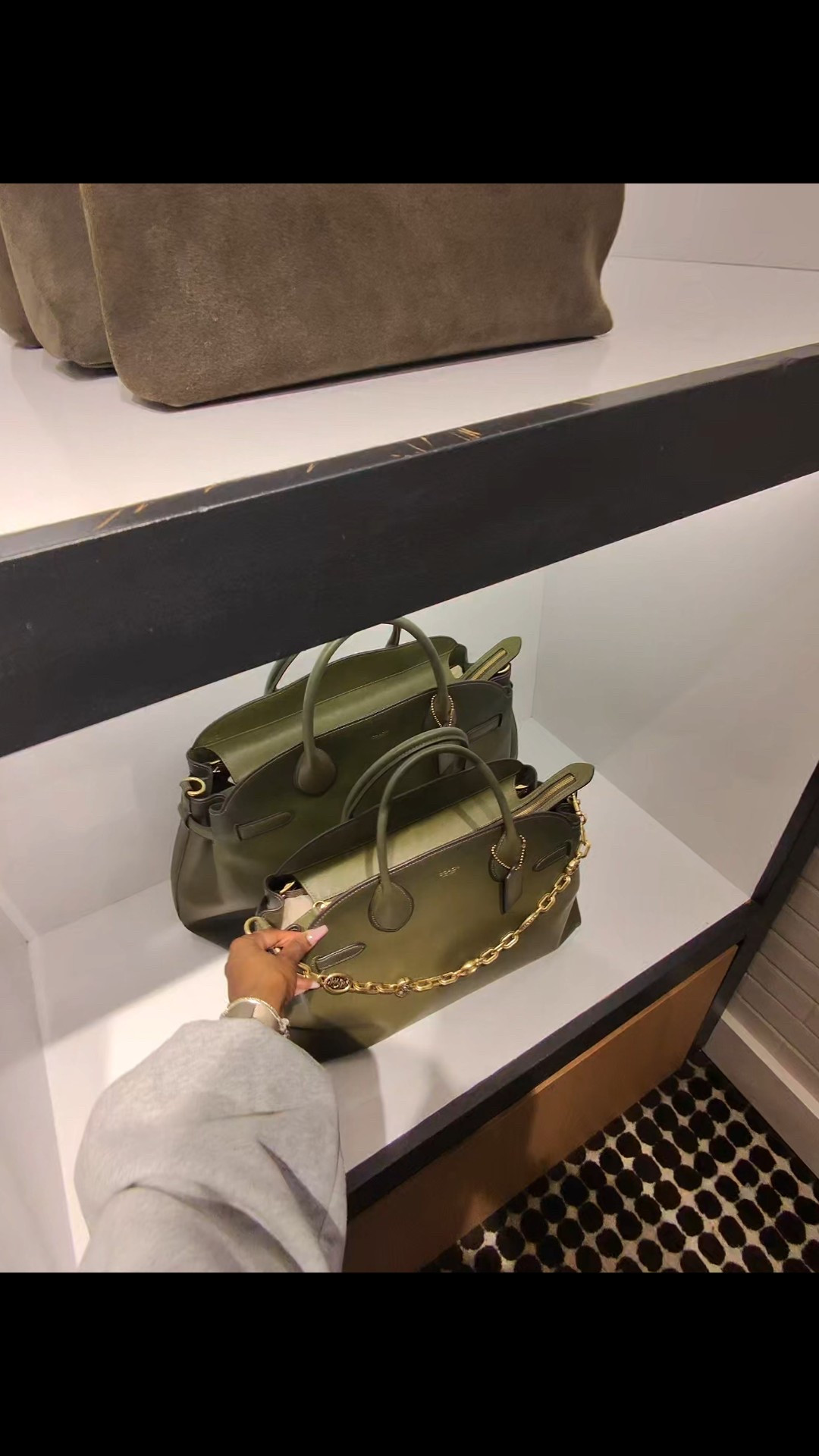 @coach 

#LTKvlog #LTKGiftGuide #LTKHoliday