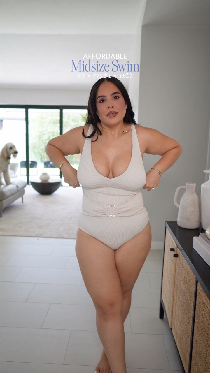 A mom friendly swimsuit that actually holds you in and looks cute?? say less 🤍  wearing size L

#LTKMidsize #LTKSwim