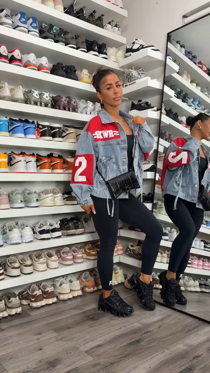 comment “DENIM” for 🔗 jacket from my @sheinofficial store #grwm #winteroutfit #SHEINtrends 

🔎 & follow my store SAYEHFBABY on @sheinofficial for streetwear styles I’m wearing! new releases every week

links to my outfit are in my “JAN🔗” highlight, my SHEIN store or in my LTK linked in my bio🤍 (some items are unavailable so if I don’t post them, I don’t have the link!)

save this for OOTD inspo✨