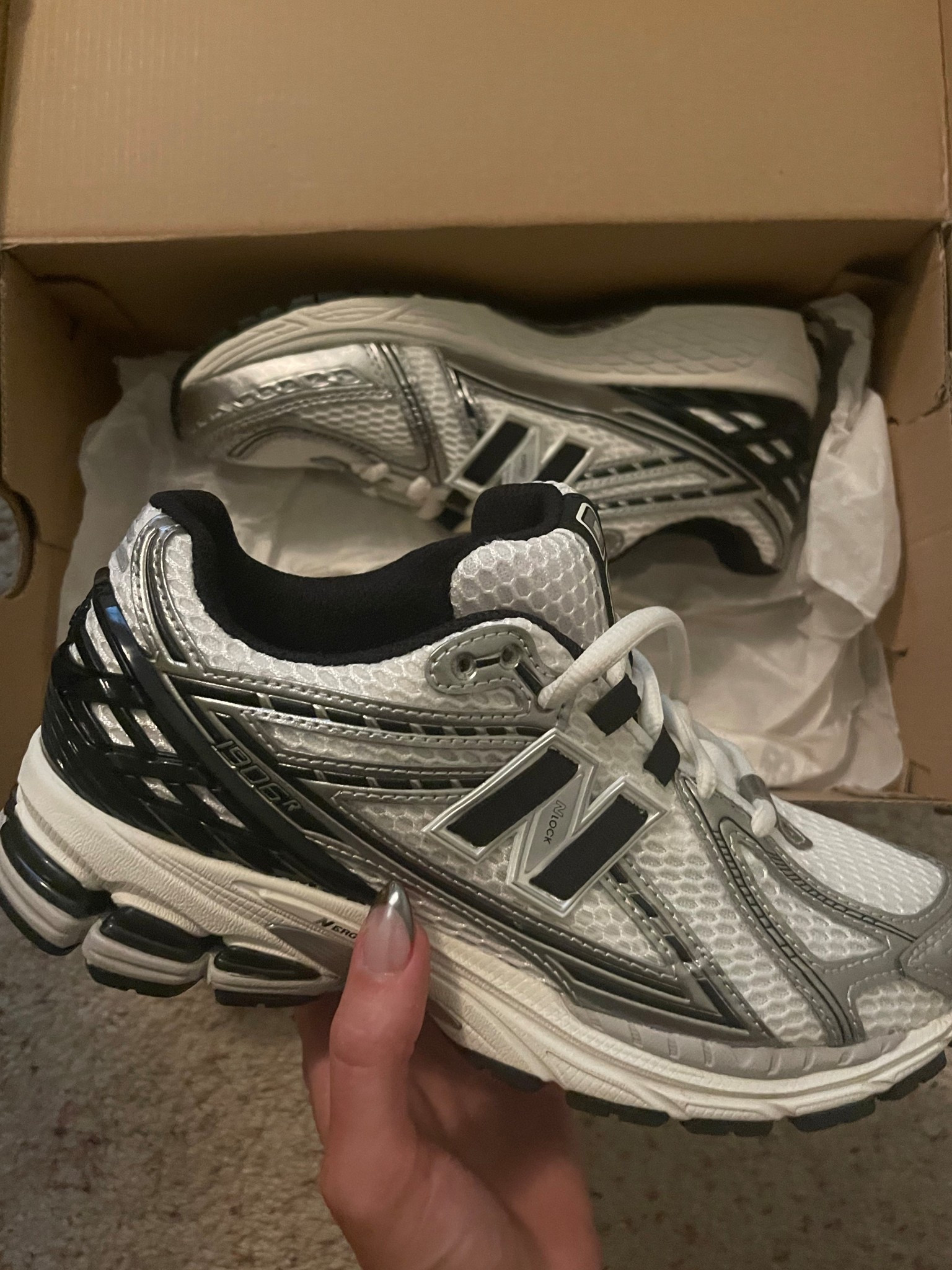 Needed cute new sneakers for the gym 😩💕 👌🏼 obsessed with these 
- true to size, I am always a 7.5 & these fit so comfy ! 

#LTKShoeCrush #LTKActive #LTKWorkwear