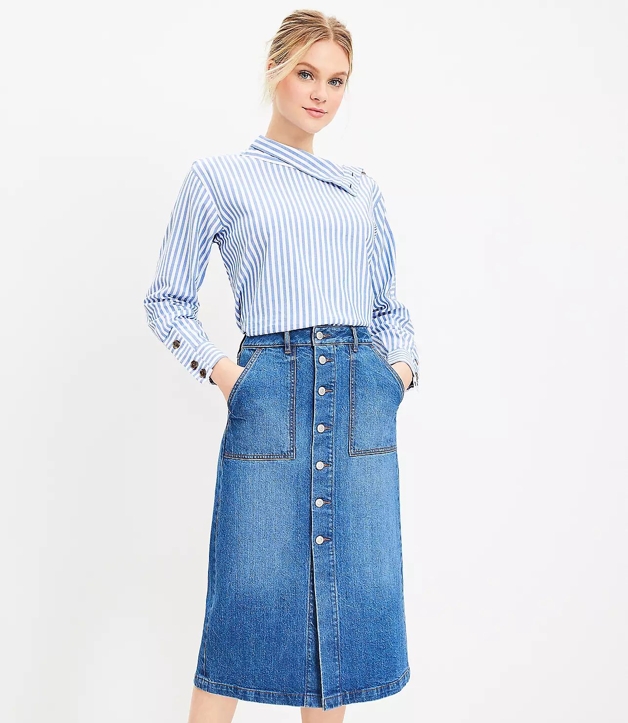 Denim Button Pocket Boot Skirt in Luxe Indigo Wash | LOFT