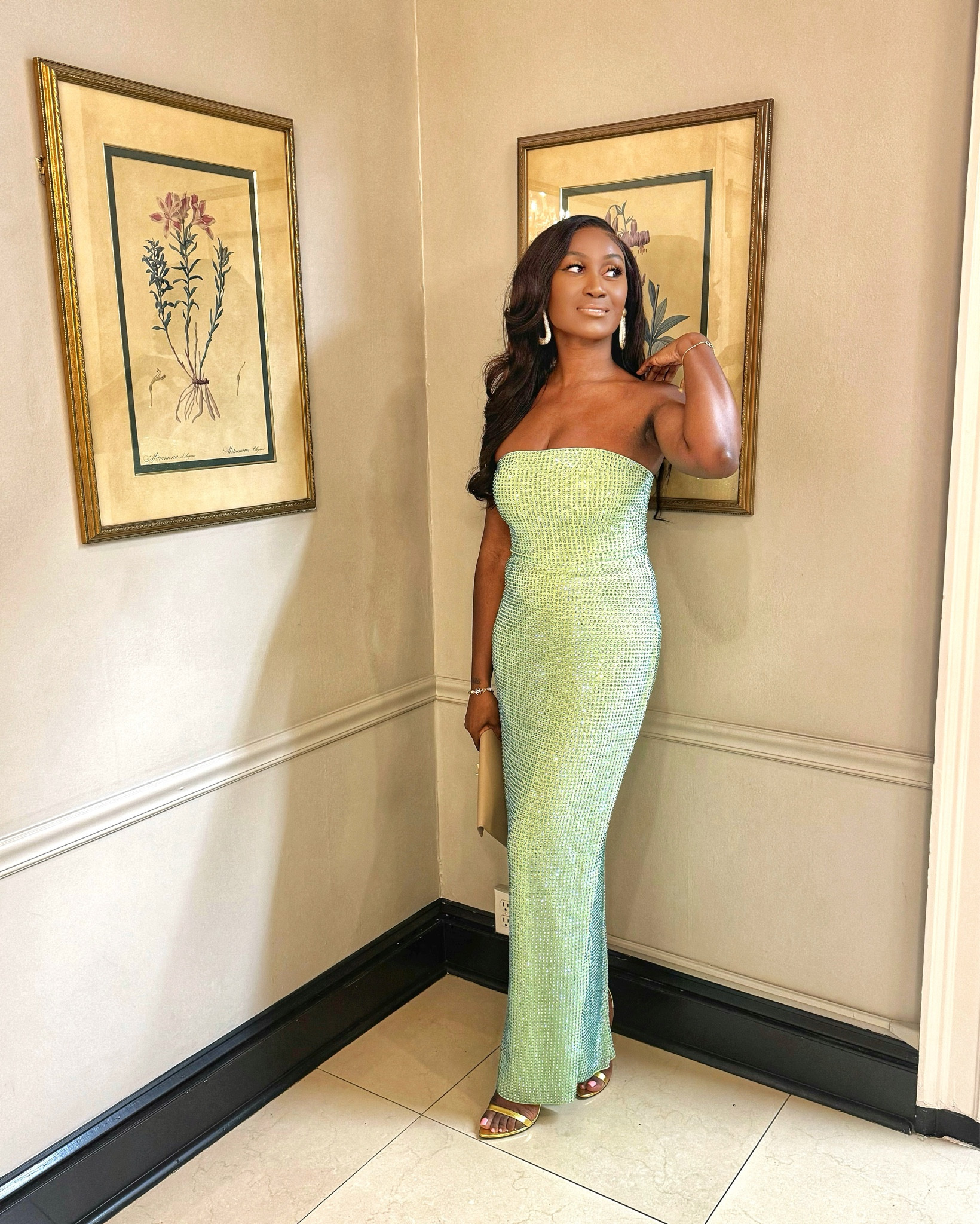 It’s wedding season! Time to bring out the glitz and sparkly dresses. I absolutely loved this gown from Oh Polly! It’s fully beaded and form fitting. Perfect for special occasions. My favorite accessory is the YSL medium pouch. It’s such a stylish and versatile piece.

#LTKParties #LTKStyleTip #LTKItBag