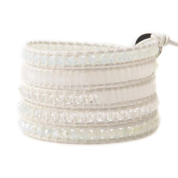 Subtle Dorado on White | Victoria Emerson