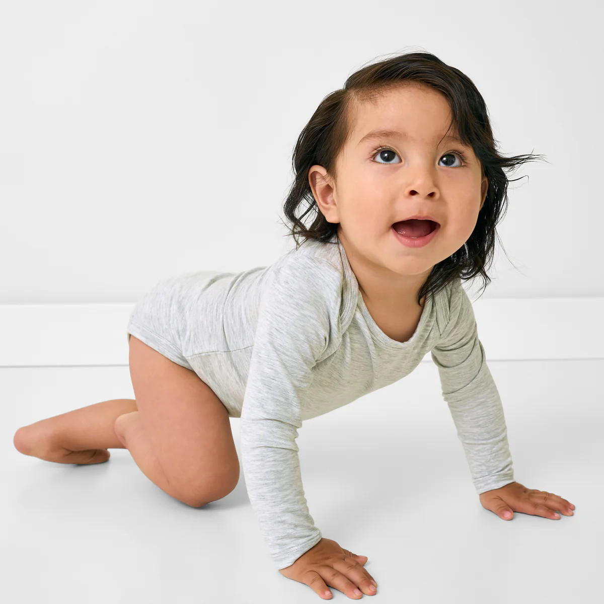 Light Heather Gray Long Sleeve Bodysuit | Little Sleepies