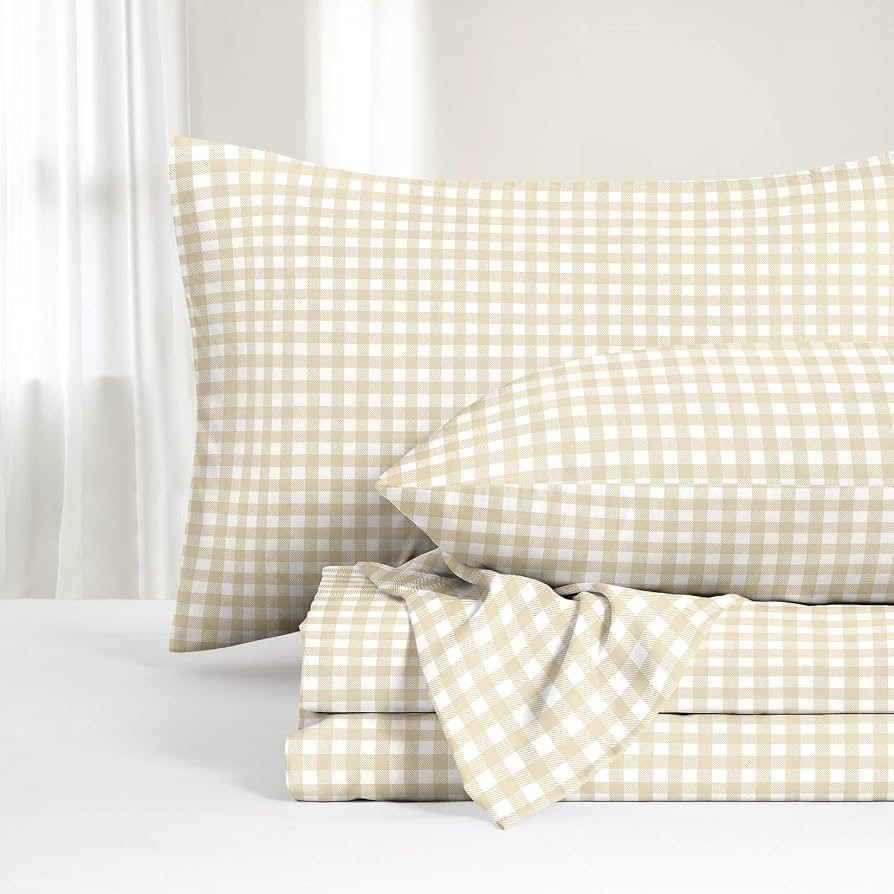Wake In Cloud - Gingham Bed Sheets, 4-Piece Sheet Set, Plaid Checkered Check Pattern Printed Cute... | Amazon (US)