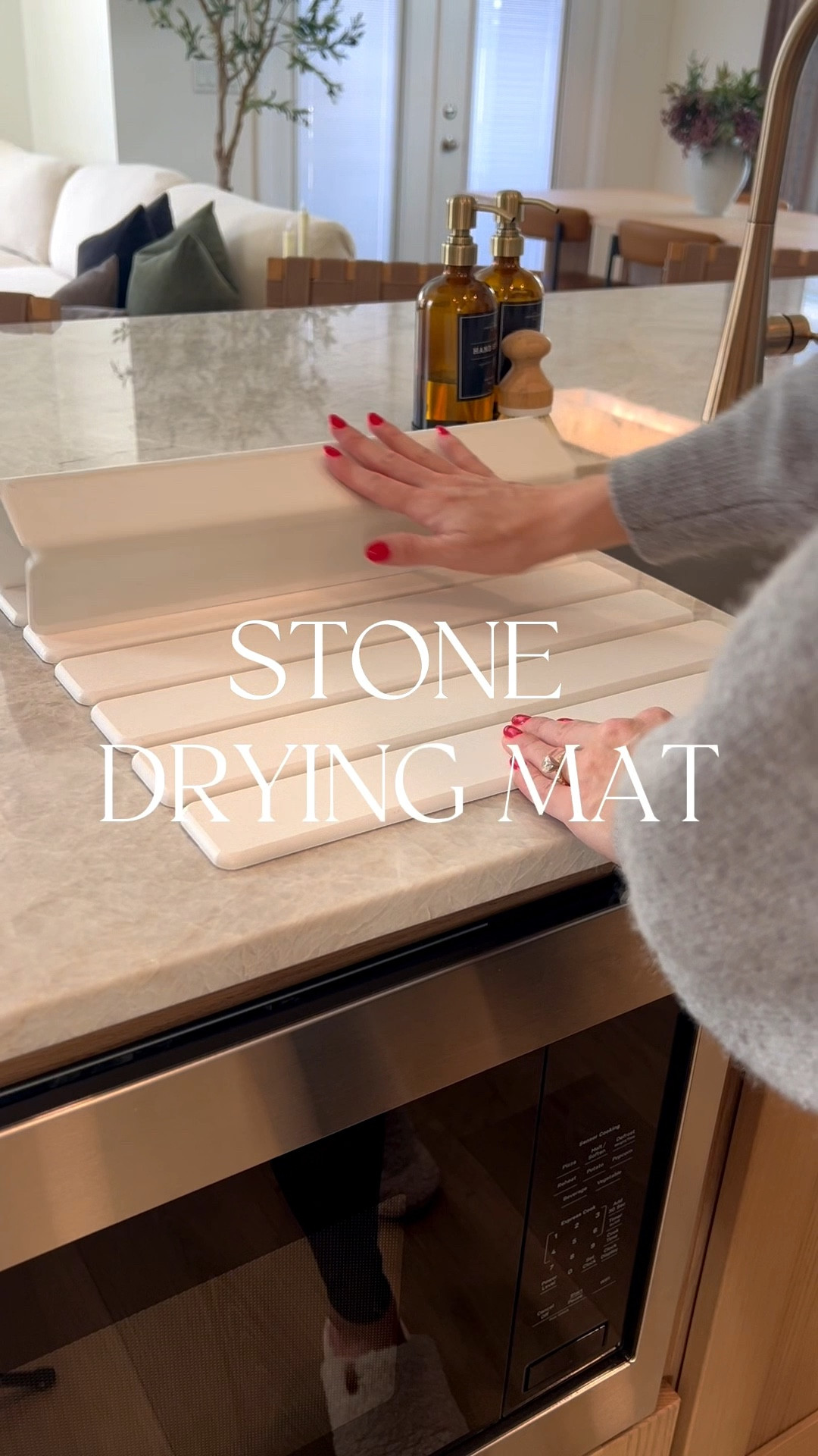 One of those why didn’t I buy this sooner finds.

Swapped my damp dish towel for this stone drying mat and I’m never going back. Quick-dry, mold-resistant, folds away neatly, and doesn’t clutter the counter.

#modernmomfinds #kitchenfinds #momlifehacks #amazonhome #organizedkitchen

#LTKmomlife #LTKHome #LTKfoodie
