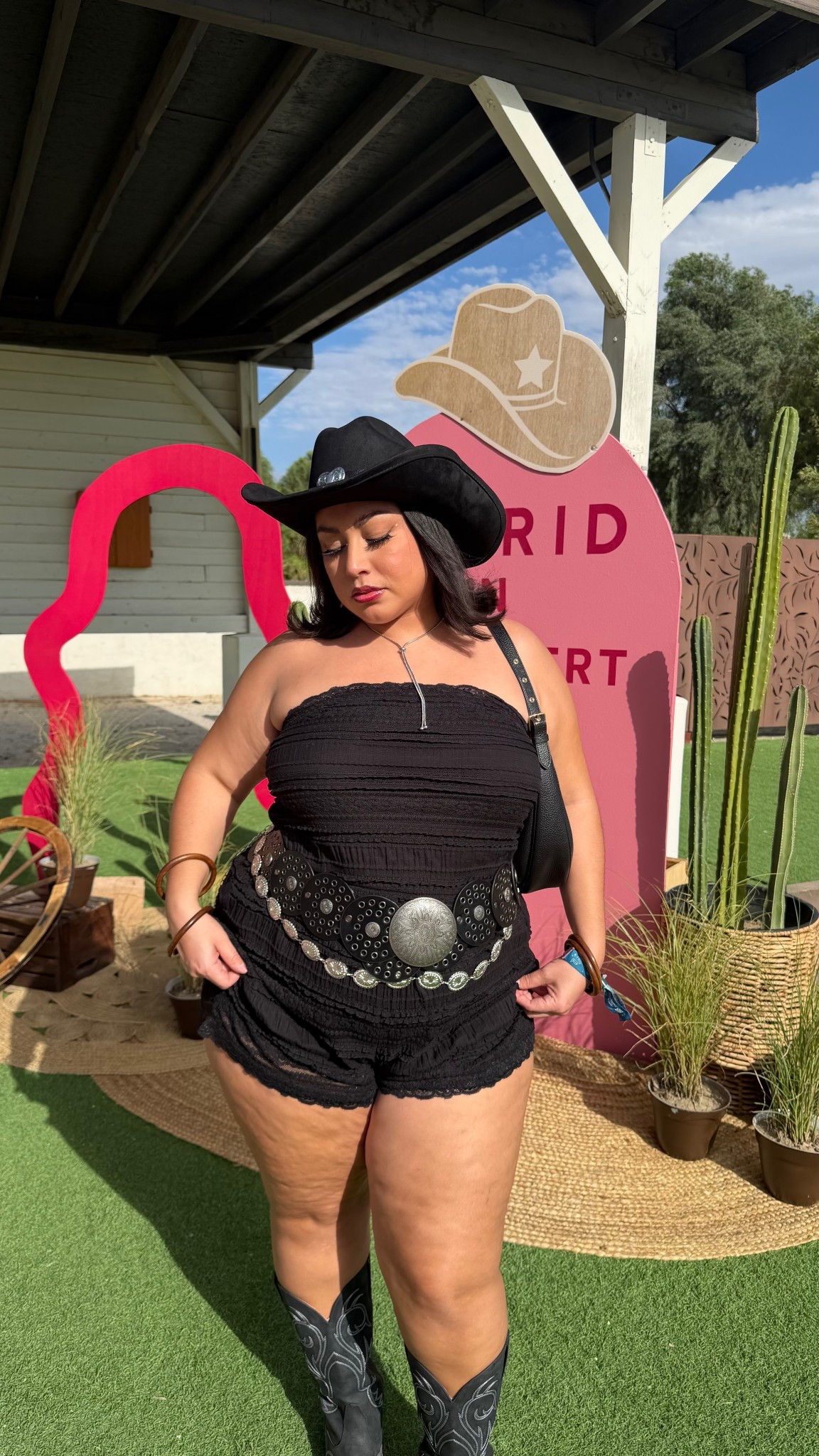 @Torrid outfit idea🖤🎡🎶💖

#LTKPlusSize #LTKMidsize #LTKootd