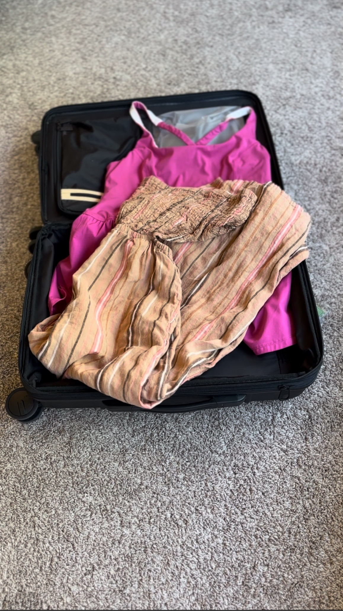 Vacation Outfits/Aerie striped romper. Perfect for a casual lunch or a fun summer day

#LTKMidsize #LTKStyleTip #LTKSeasonal