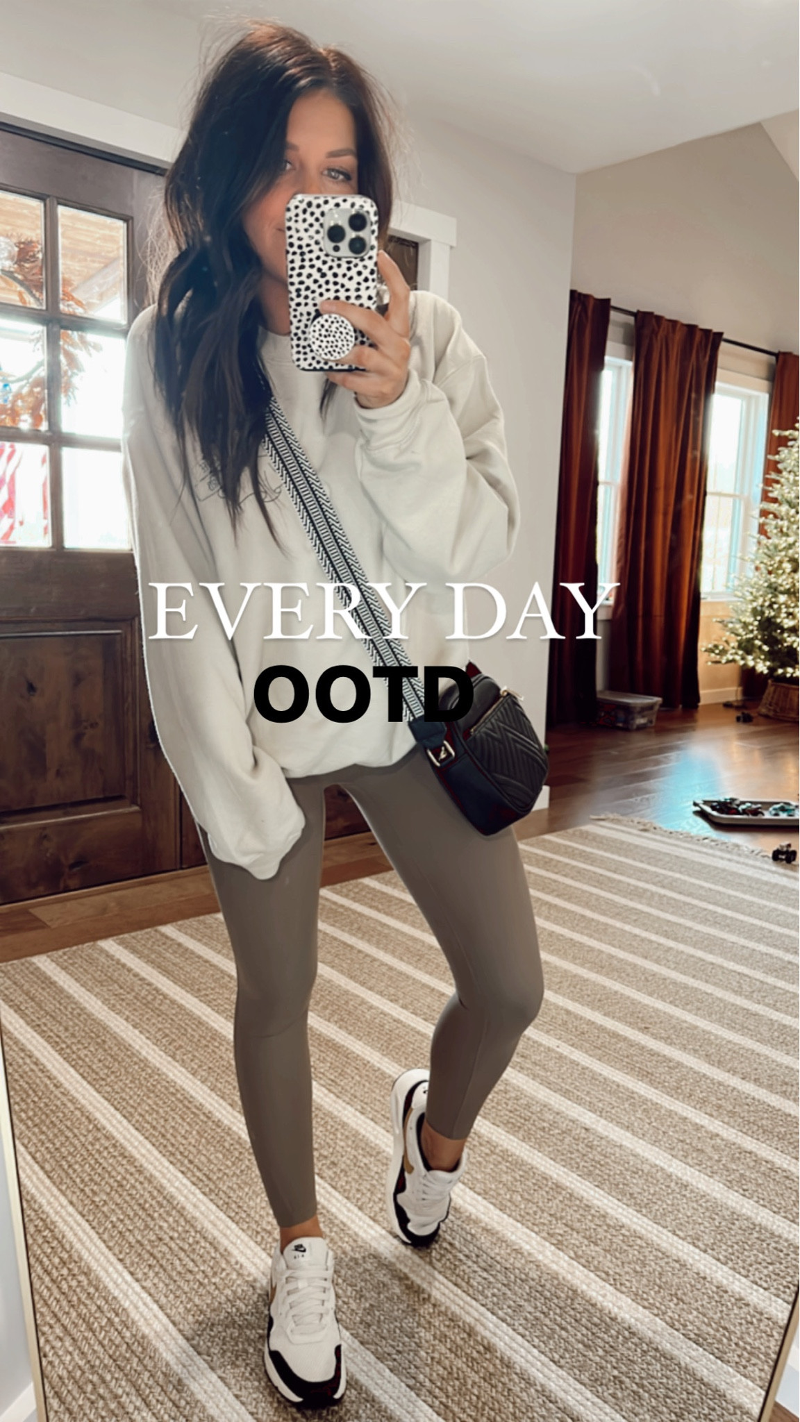 Everyday outfit, casual mama style, outfit inspo, cute and cozy , fall outfits, fall style, mom style 

#LTKstyletip #LTKfindsunder50 #LTKbeauty