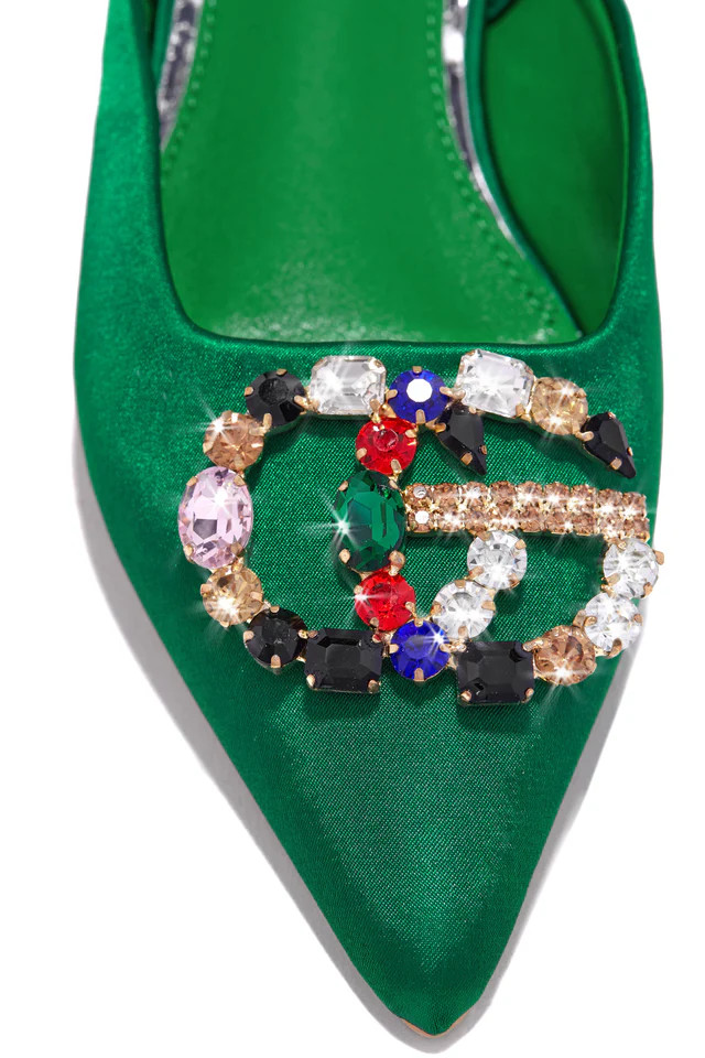 Miss Lola | Green Closed Pointed Toe Flats | MISS LOLA