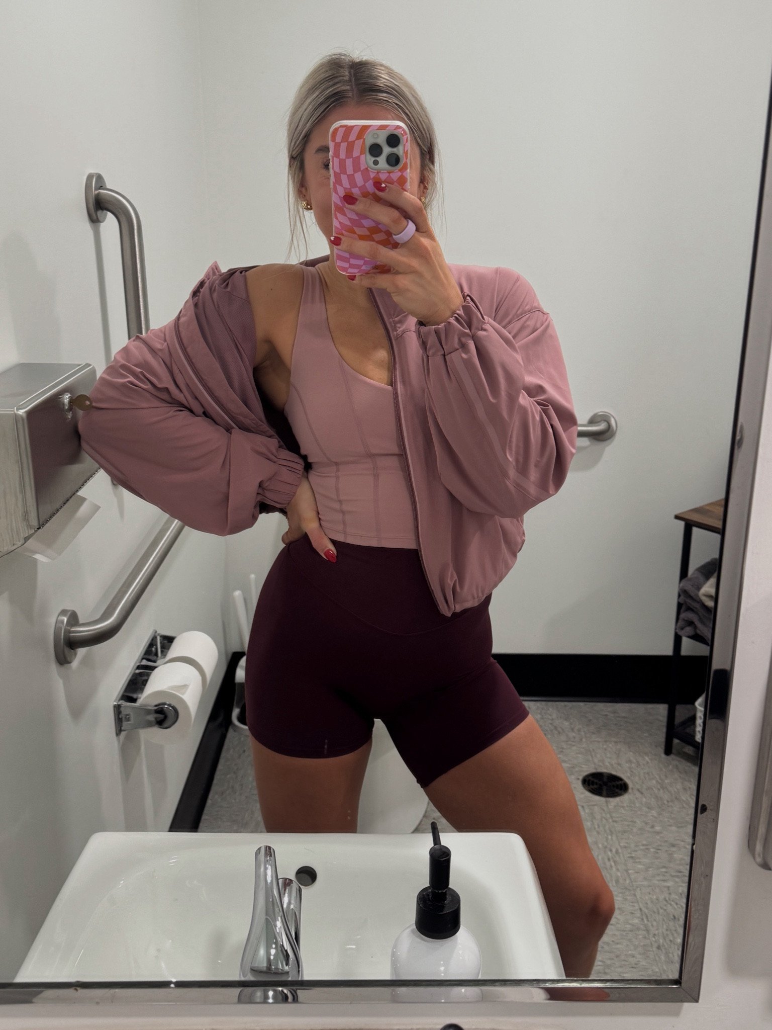 my outfit is on sale! 
shorts & tank - small
jacket - medium 

#LTKFitness #LTKFindsUnder100 #LTKSaleAlert