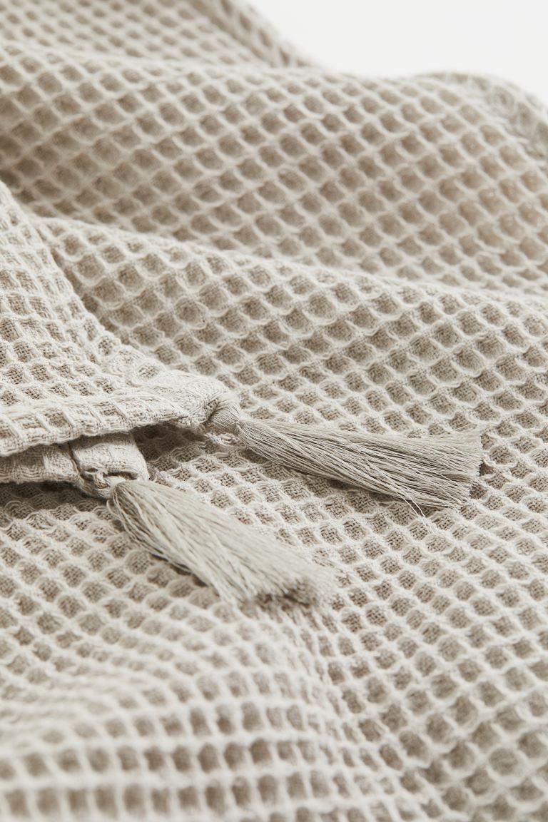 Waffled Cotton Throw - Light gray - Home All | H&M US | H&M (US + CA)